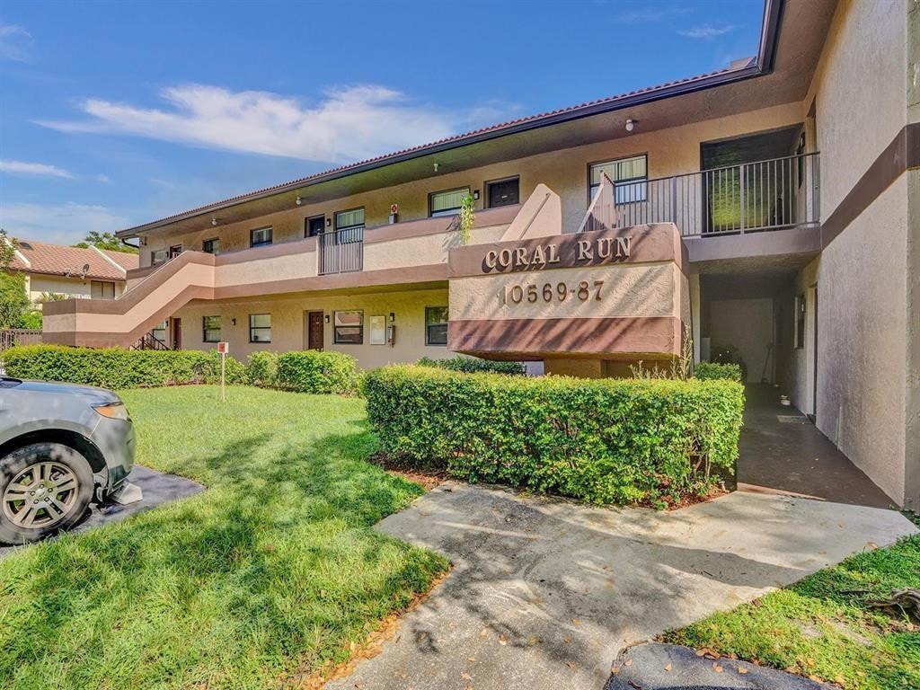 2BR – Condominium at 10571 Royal Palm Boulevard #10571