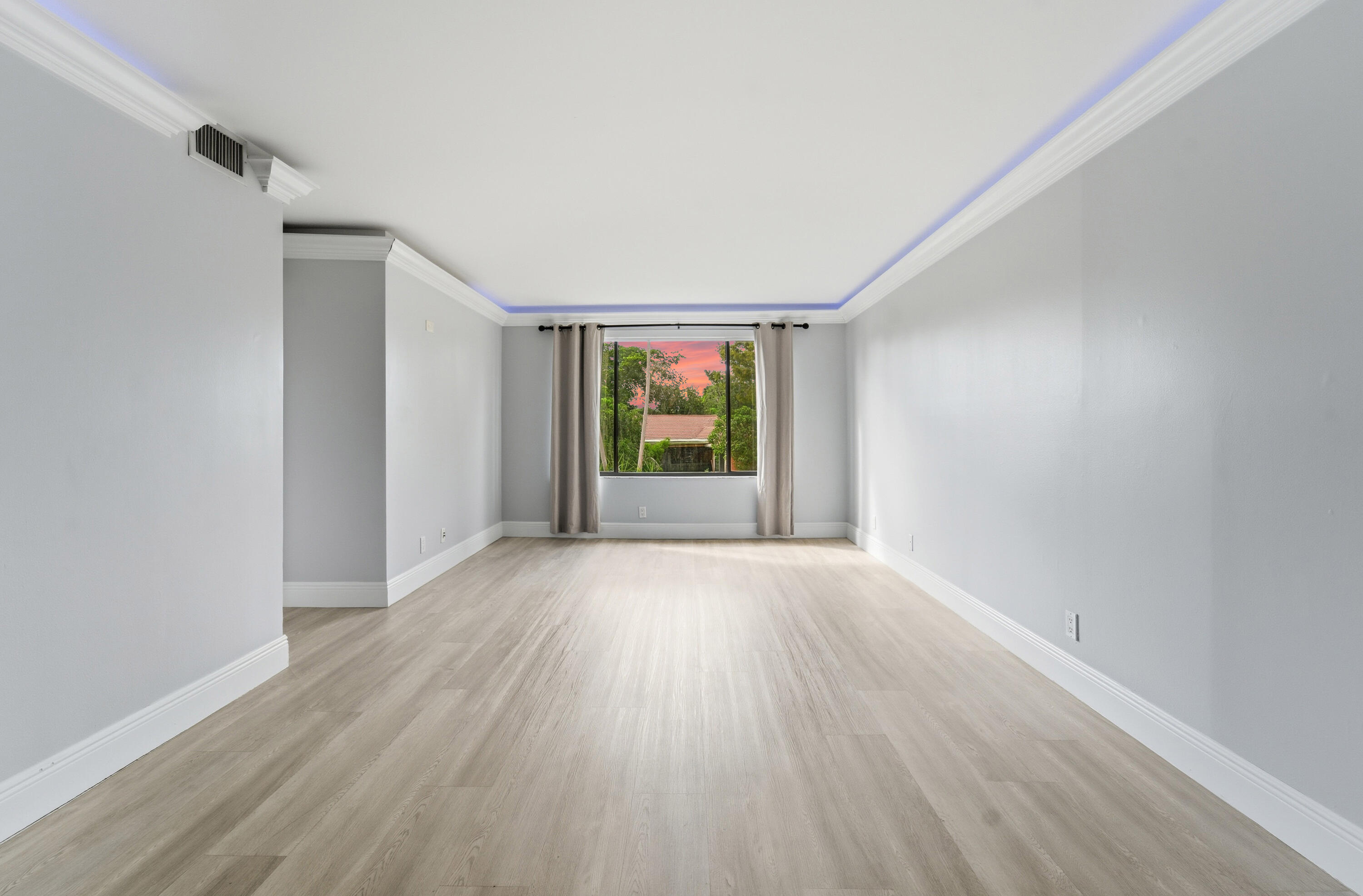 2BR – Condominium at 11477 NW 39th Court #203-1