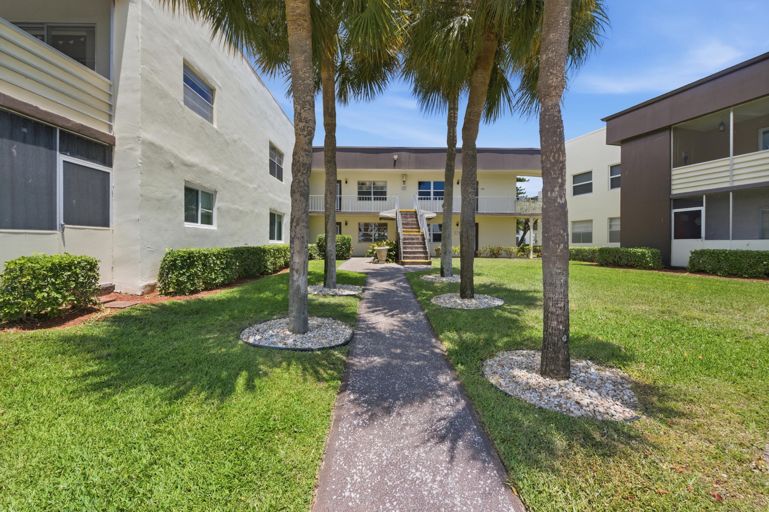 2BR – Condominium at 729 Normandy P