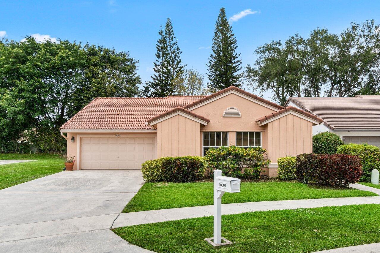 3BR – SingleFamilyResidence at 10001 Country Brook Road