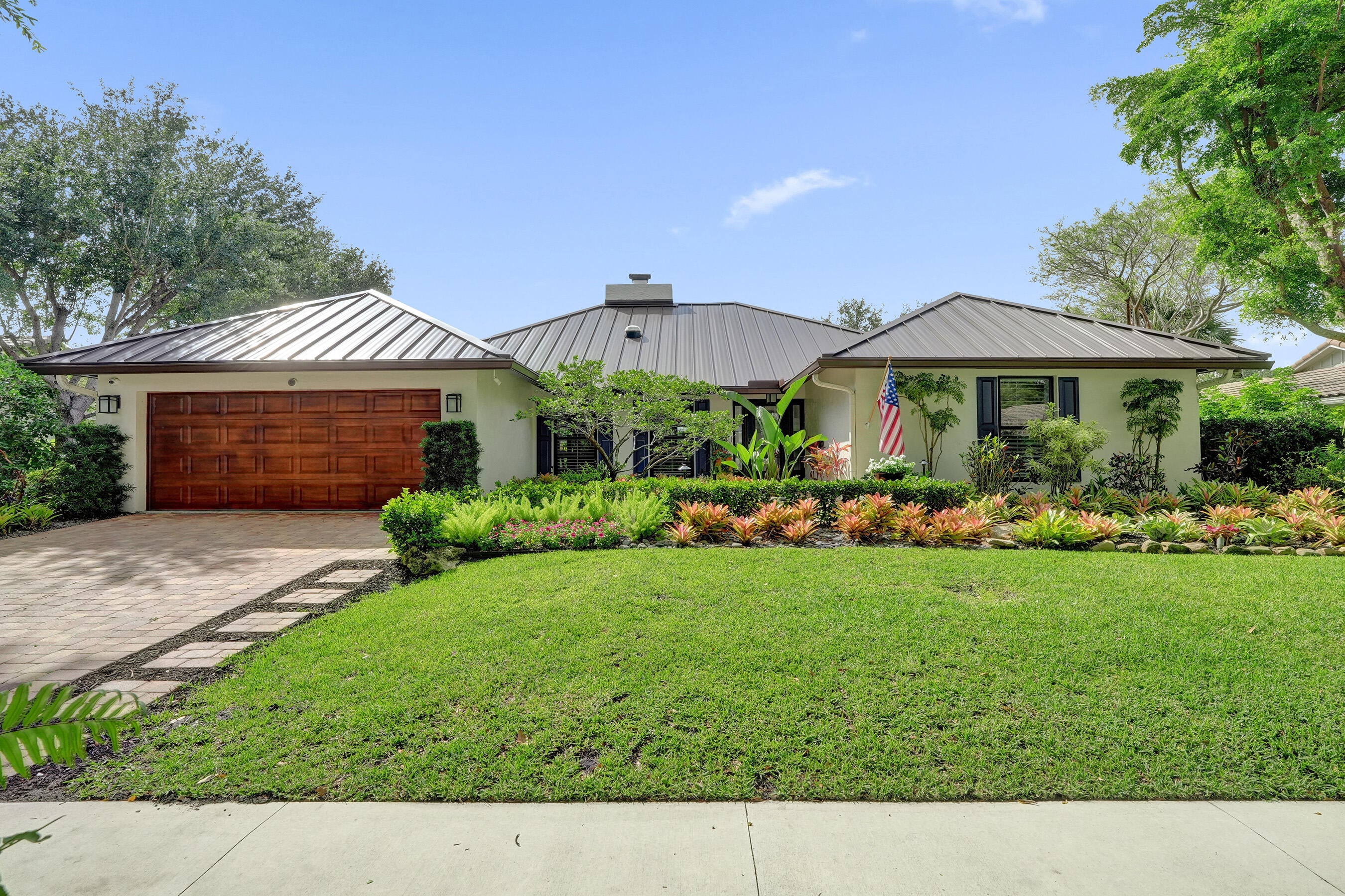 4BR – SingleFamilyResidence at 3484 Pine Haven Circle