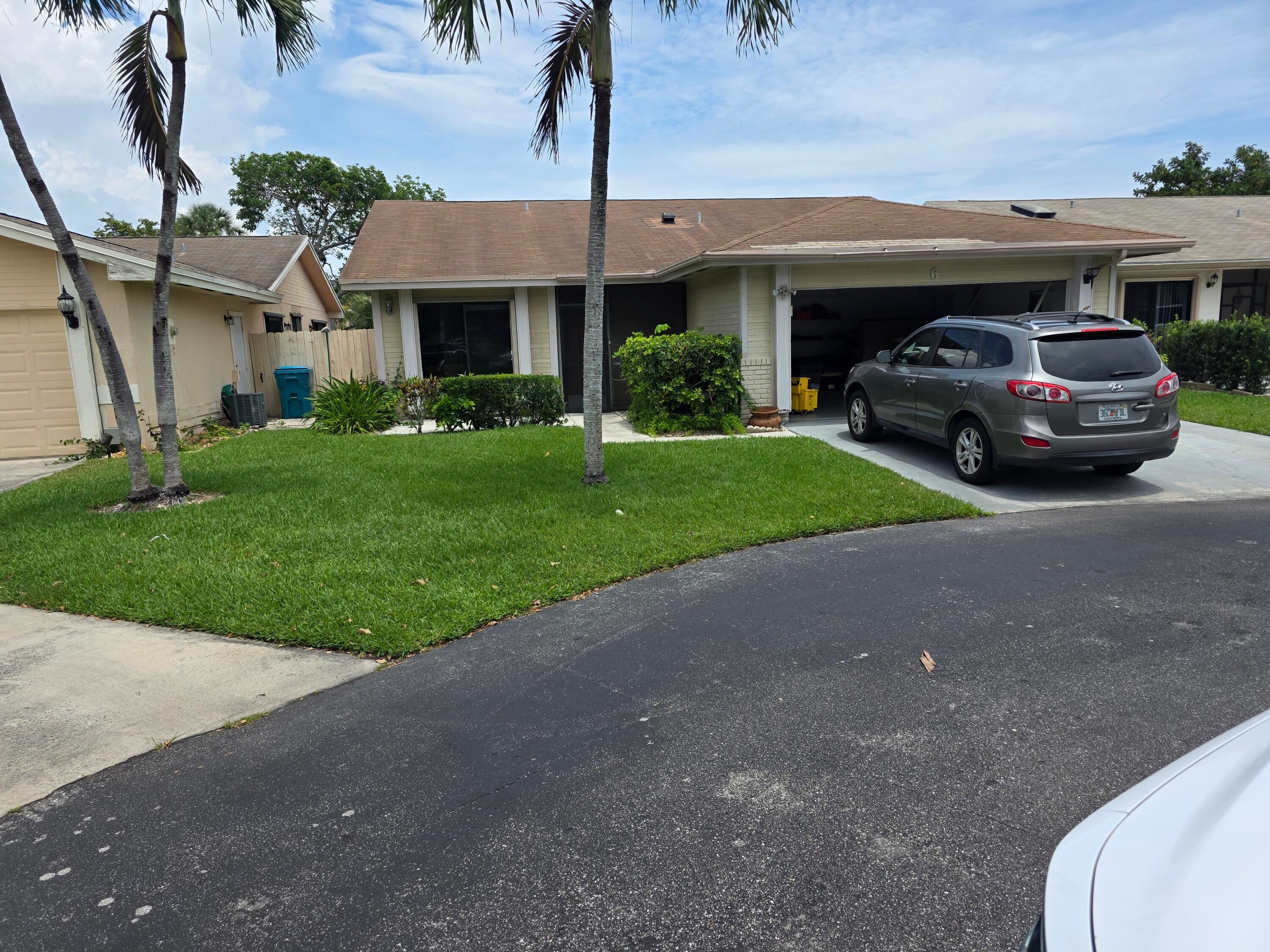 3BR – SingleFamilyResidence at 6 Hammond Place