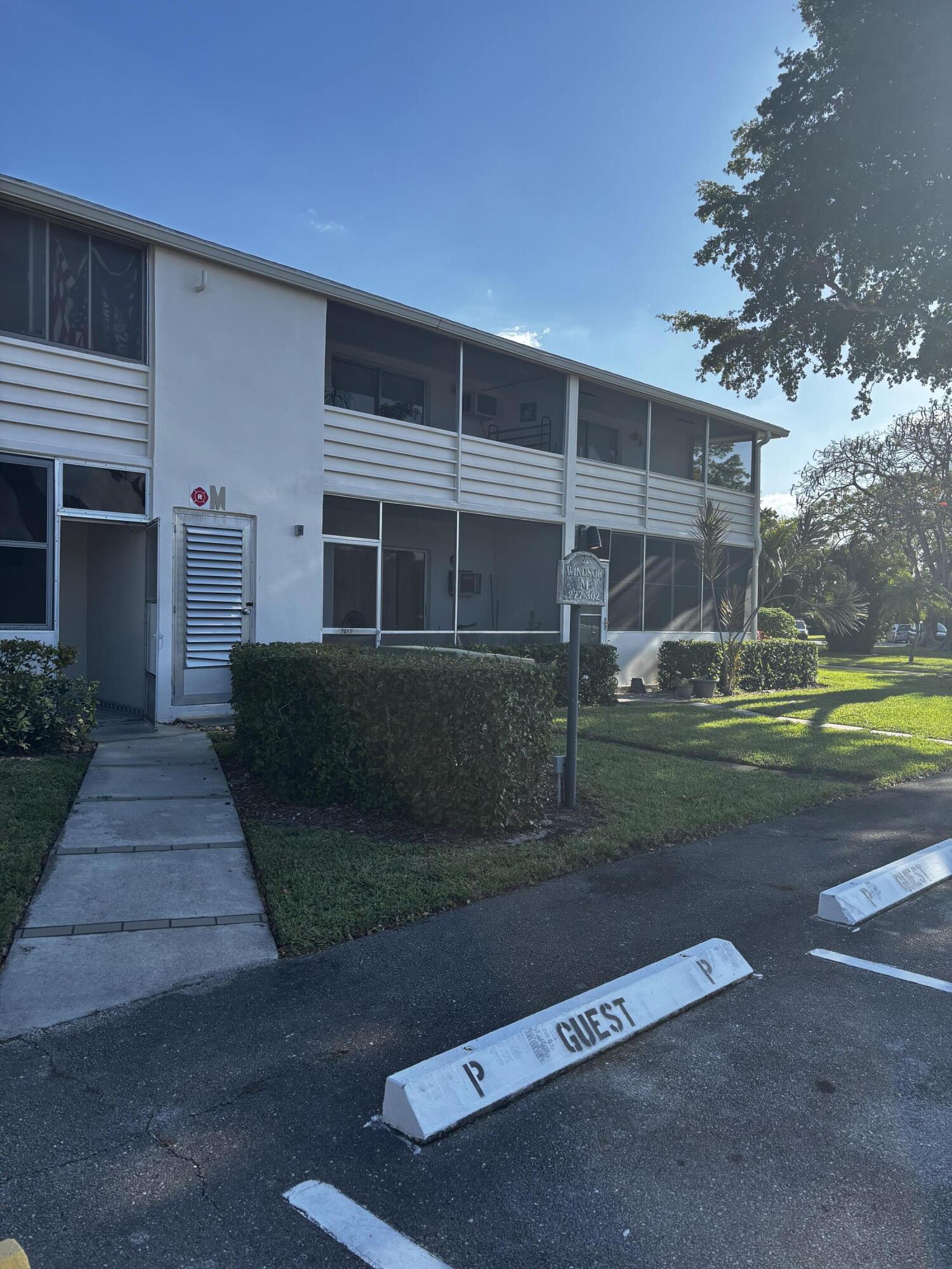 1BR – Condominium at 284 Windsor M