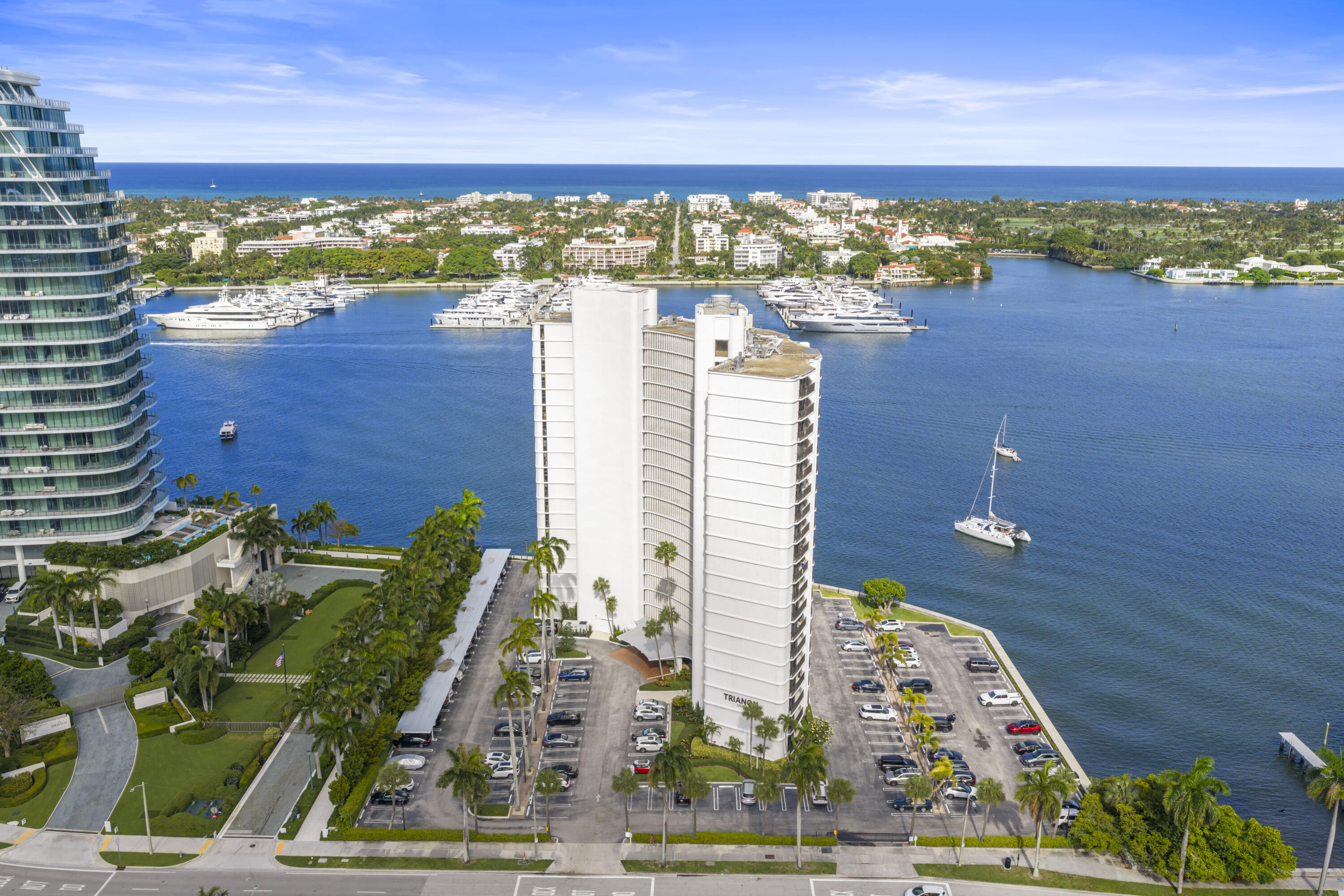 2BR – Condominium at 1200 S Flagler Drive #1906