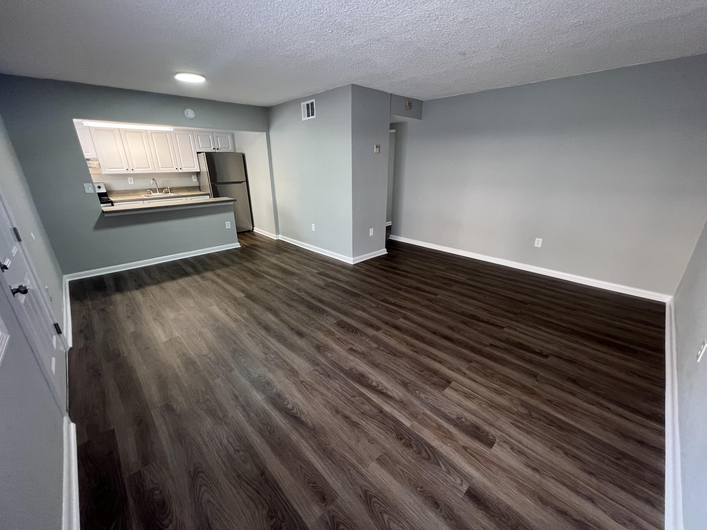 2BR – Apartment at 2561 NW 135th Street #3