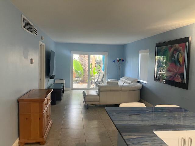 2BR – Condominium at 2901 NE 51st Street