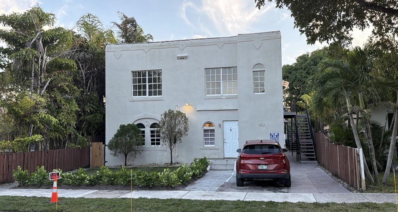 2BR – Apartment at 1652 Madison Street #2
