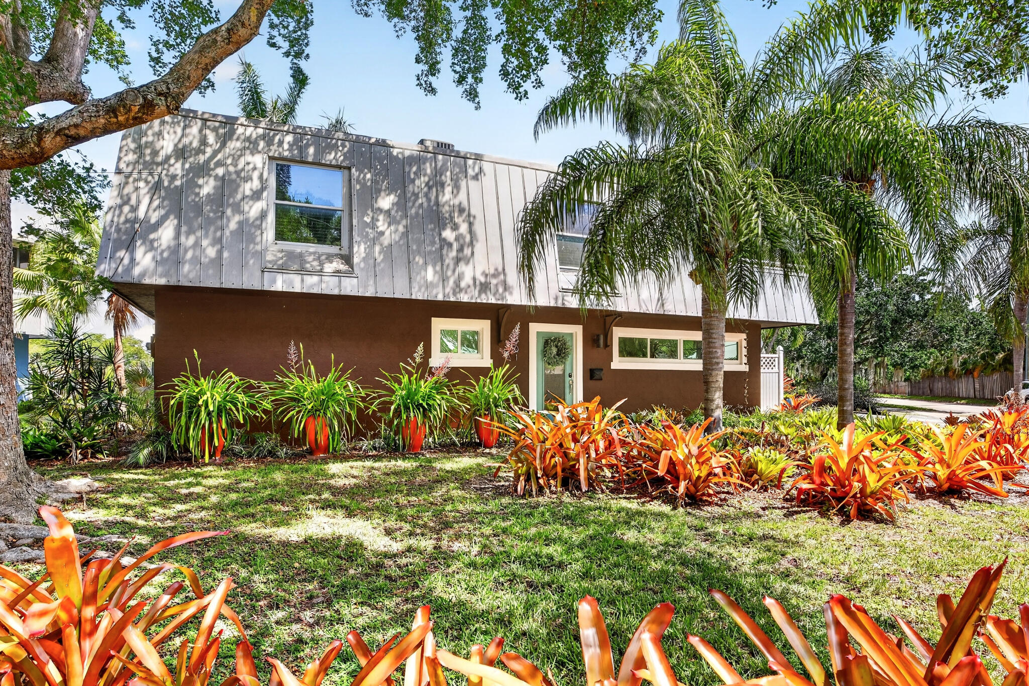 2BR – SingleFamilyResidence at 4001 NE 14th Avenue