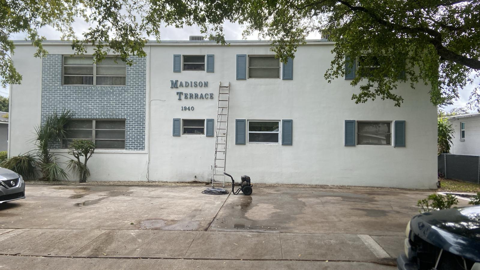 1BR – Apartment at 1940 Madison Street #10