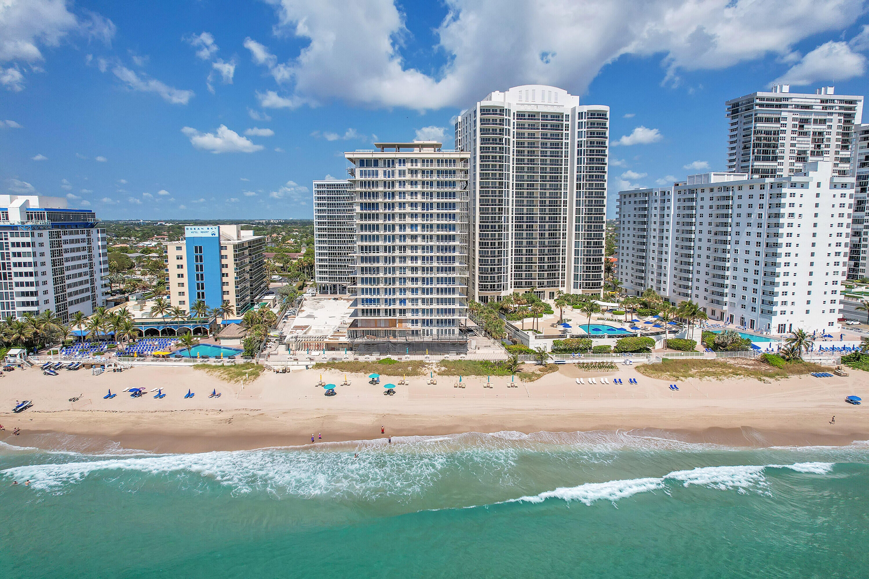 3BR – Condominium at 4100 Galt Ocean Drive #612