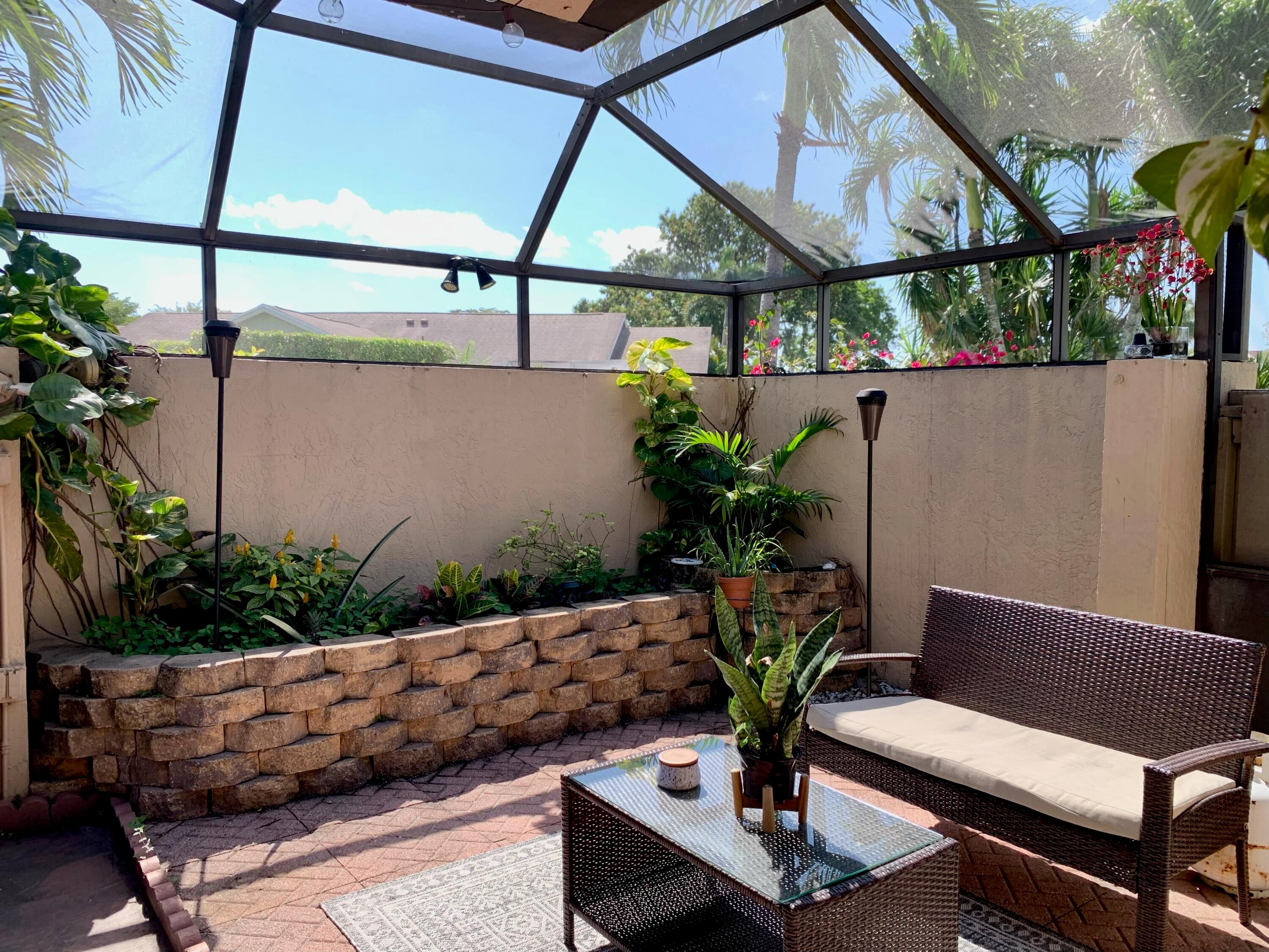 2BR – RNT at 5734 Northpointe Lane
