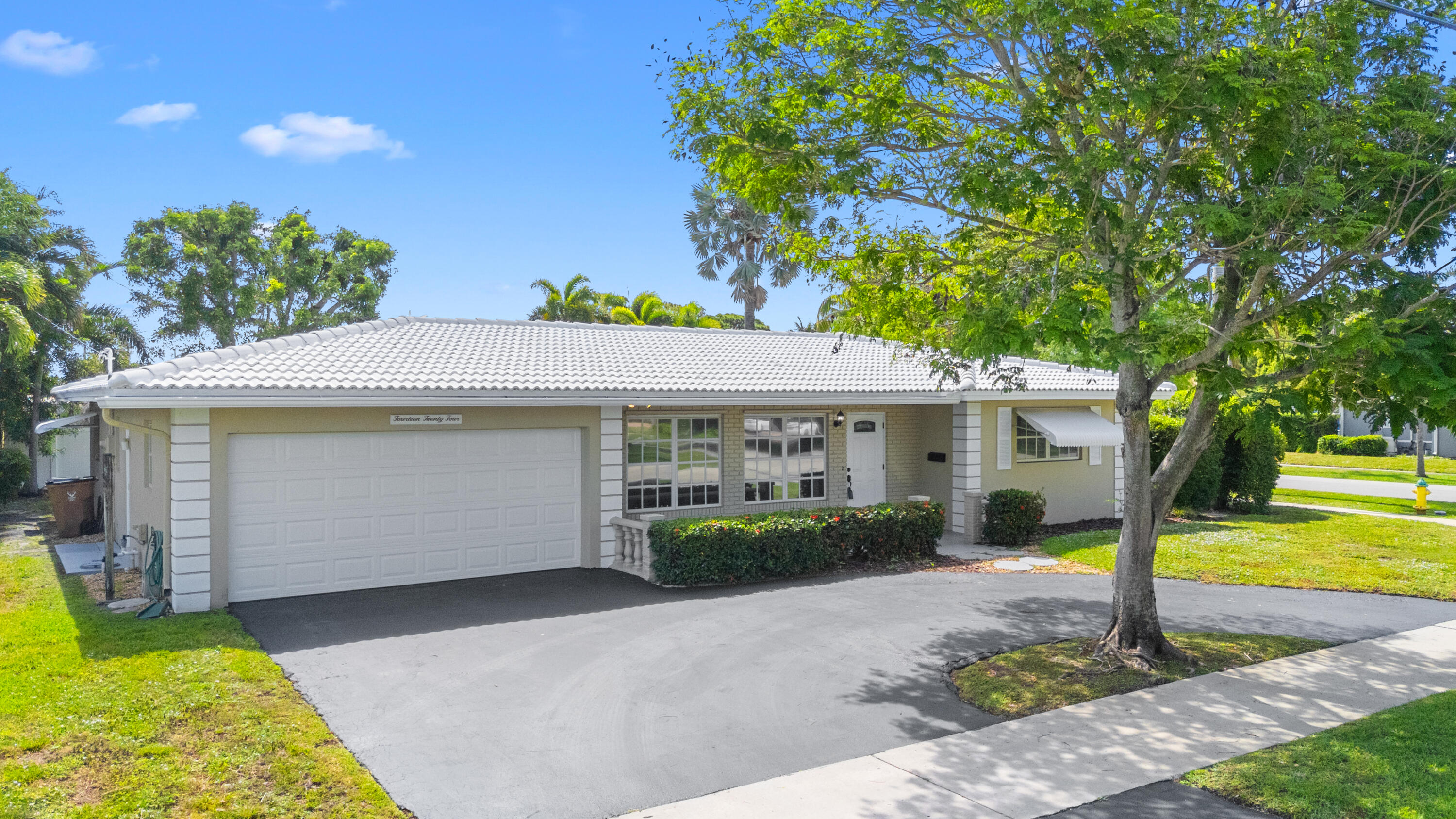 3BR – SingleFamilyResidence at 1424 SE 12th Avenue