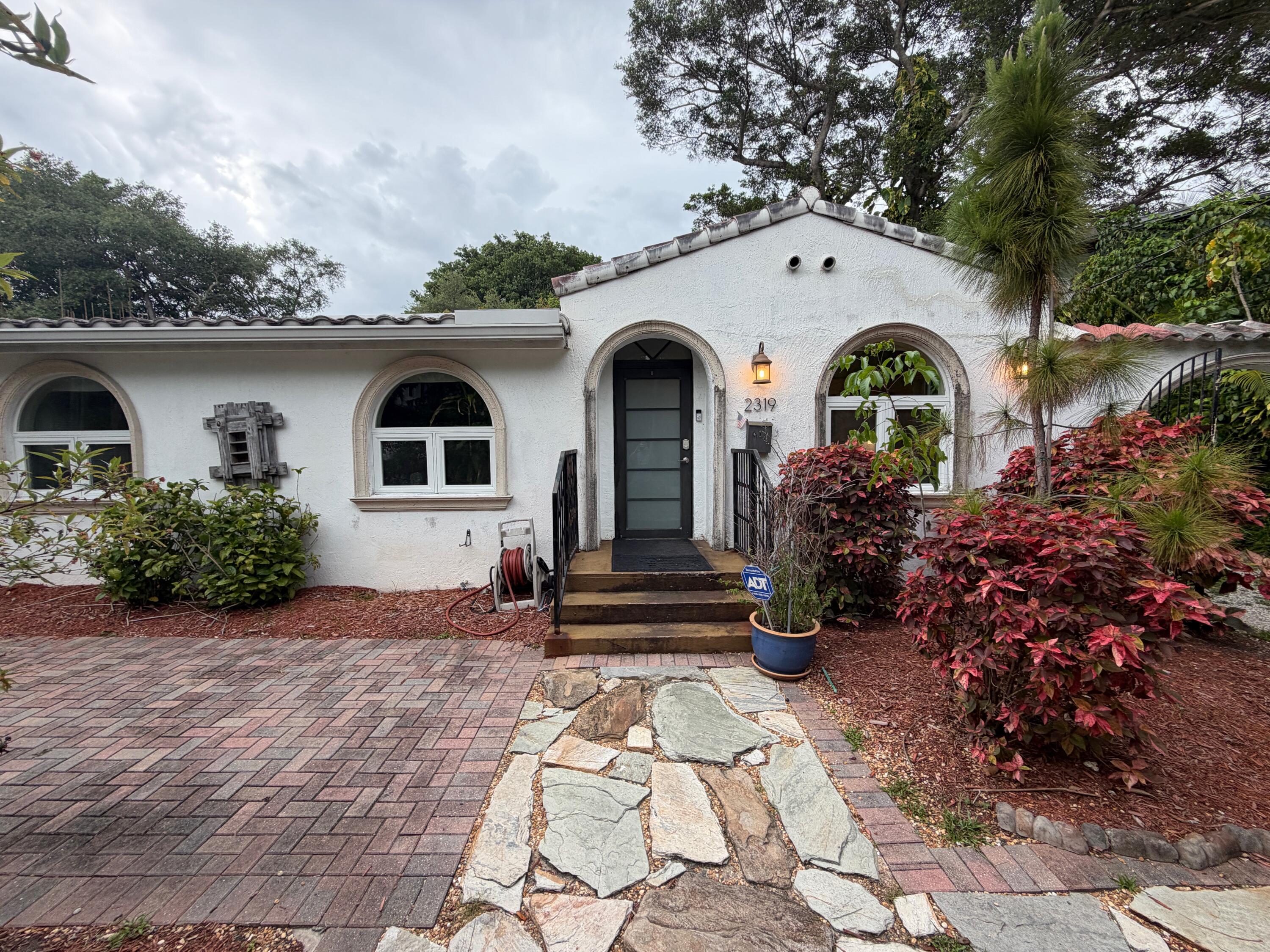 4BR – SingleFamilyResidence at 2319 Swanson Avenue