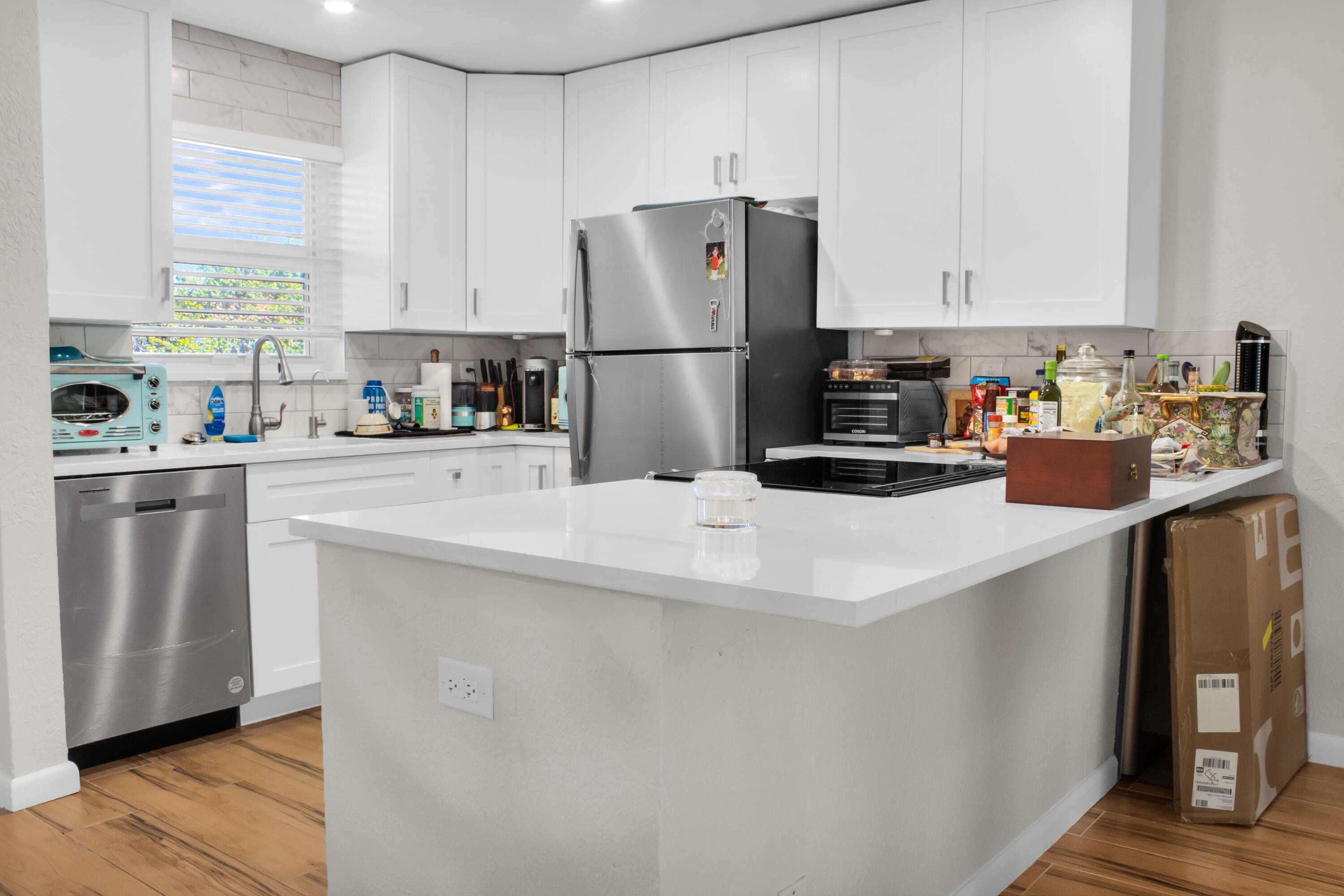 2BR – StockCooperative at 2202 NE 36th Street #15