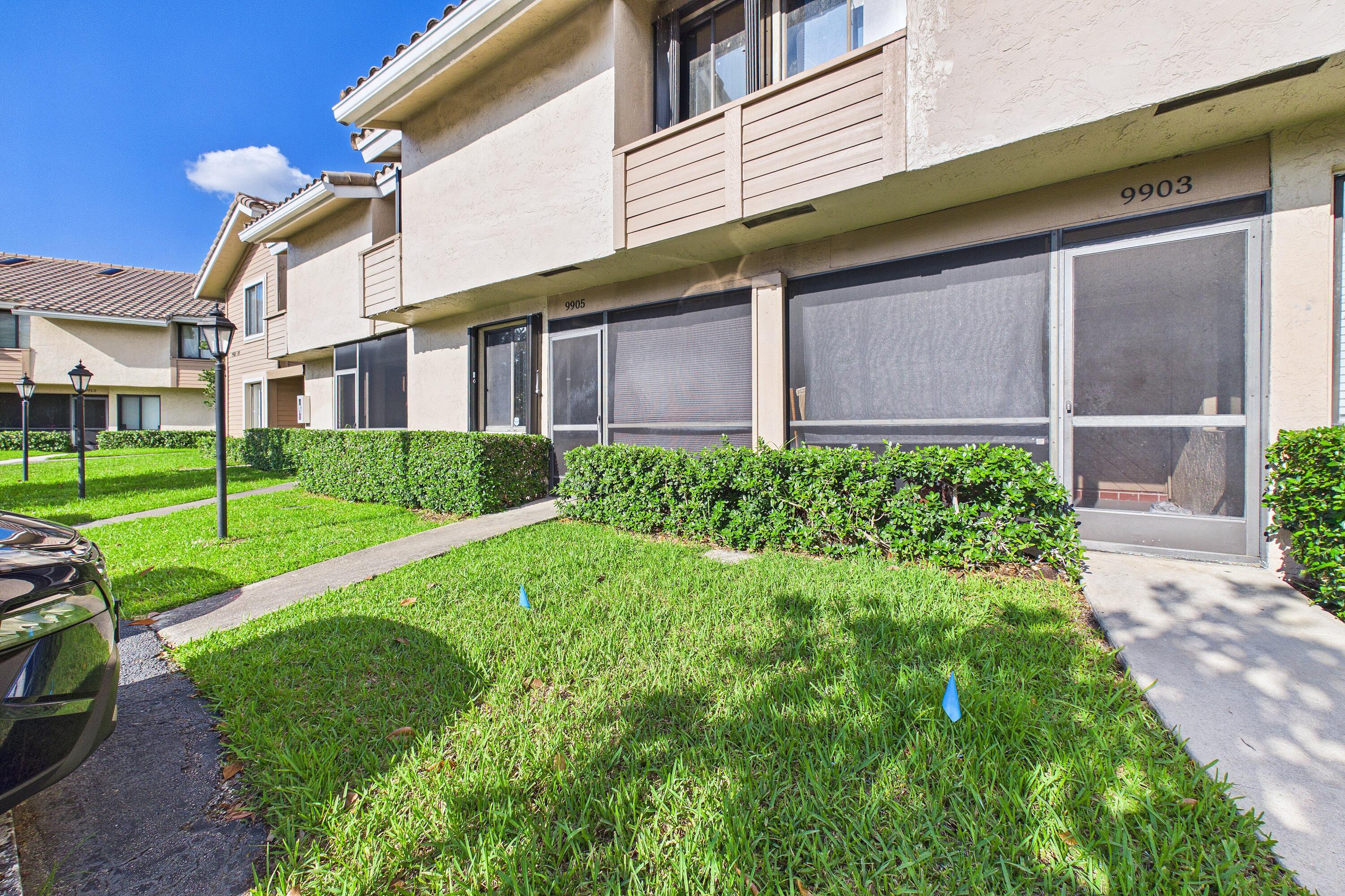 4BR – Townhouse at 9905 W Atlantic Boulevard