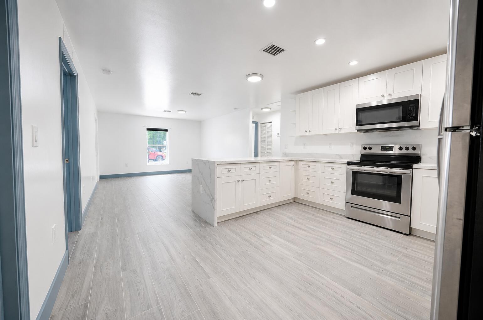 3BR – SingleFamilyResidence at 6234 NW 19th Court
