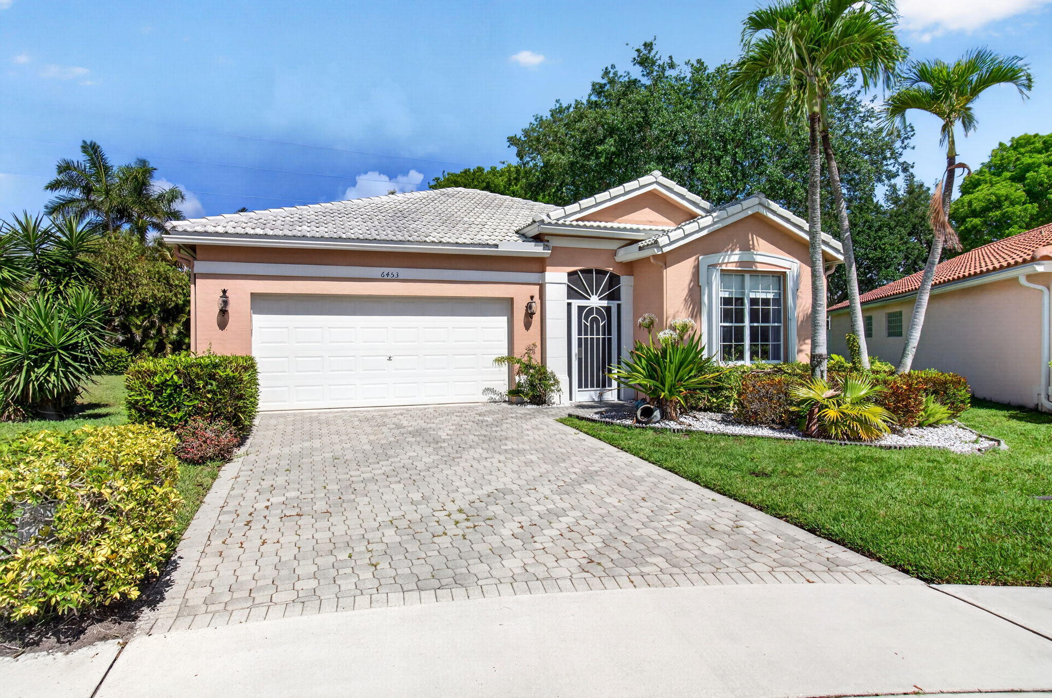 3BR – SingleFamilyResidence at 6453 Emerald Breeze Way