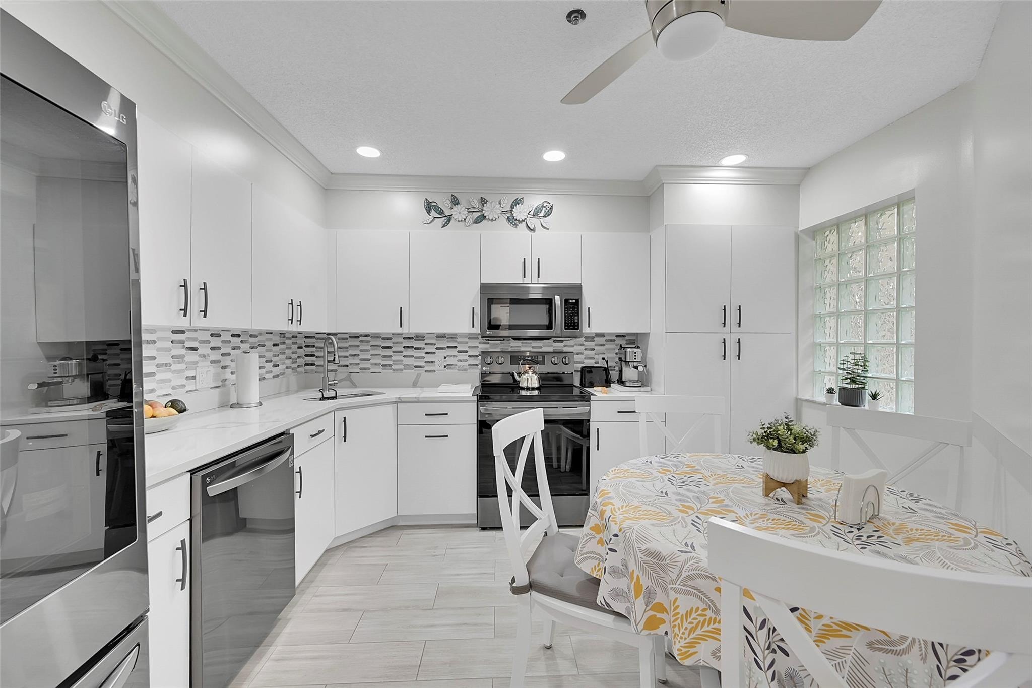 3BR – Condominium at 5133 Brisata Circle #P