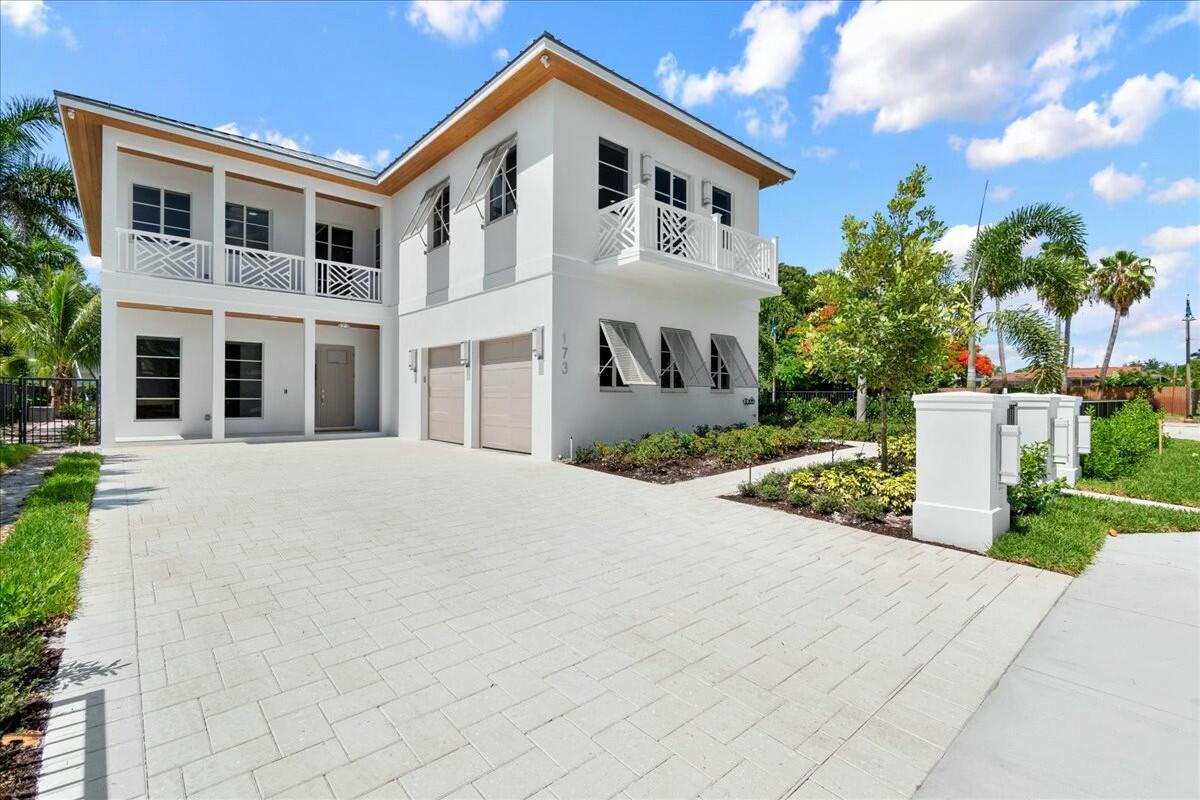 5BR – SingleFamilyResidence at 173 Wellesley Drive