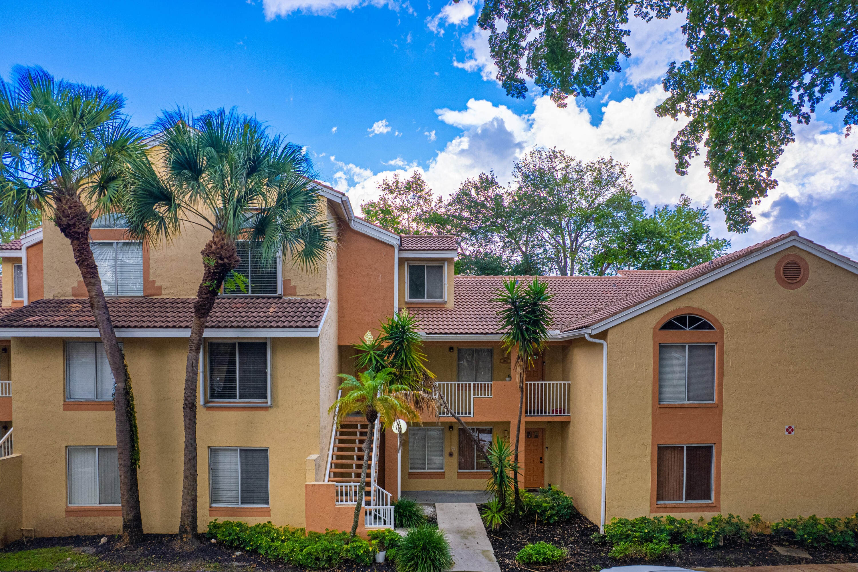 1BR – Condominium at 1041 Coral Club Drive #1041