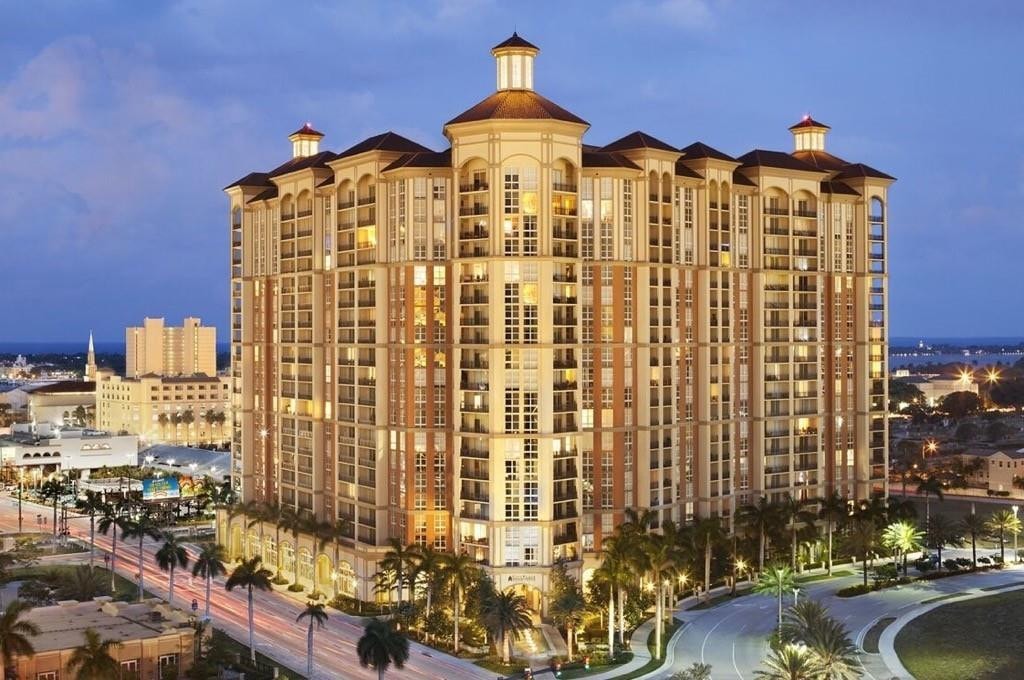 1BR – Condominium at 550 Okeechobee Boulevard #812
