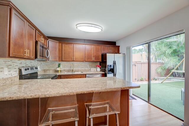 2BR – Townhouse at 2903 SW 11th Place N