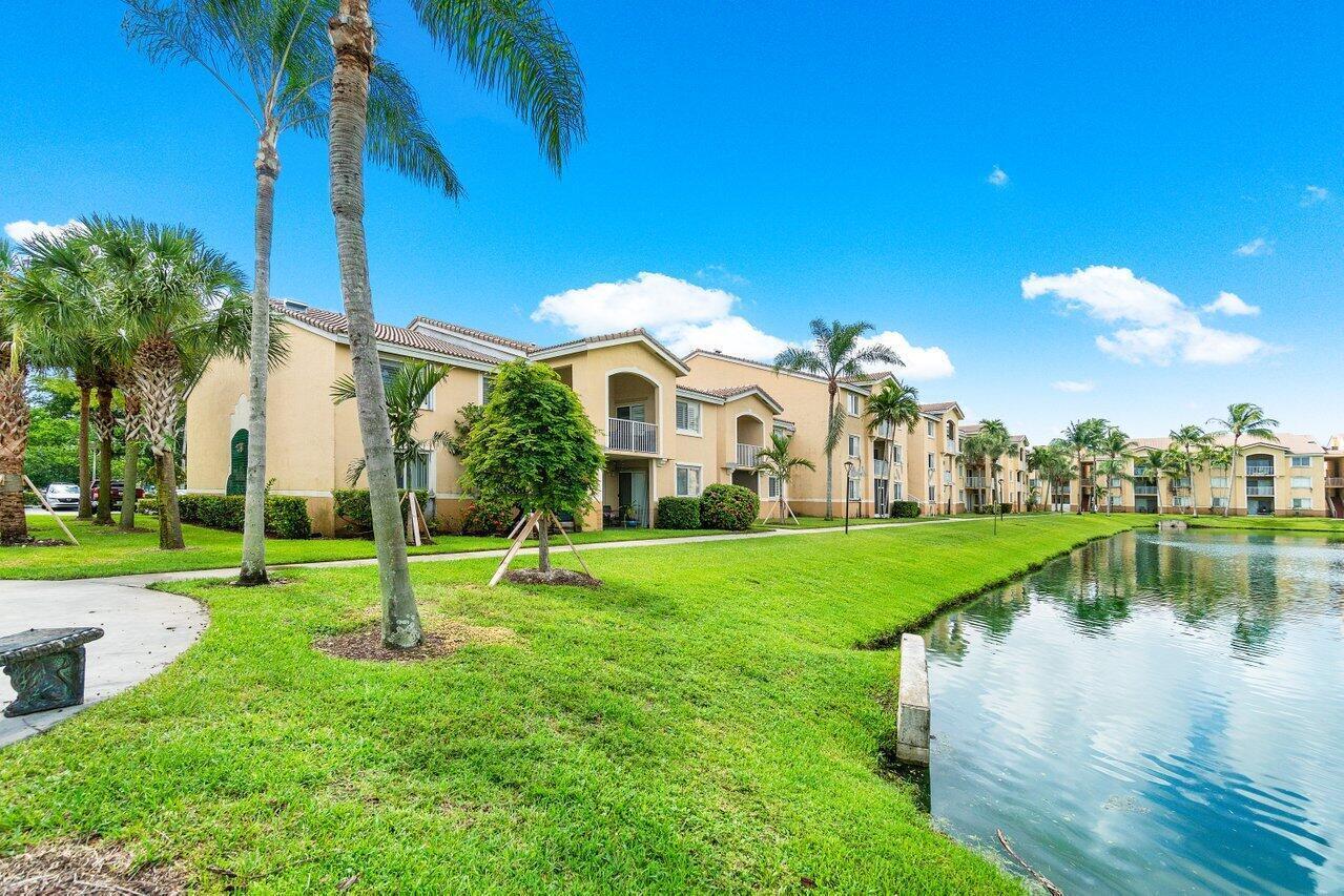 3BR – Condominium at 2620 S University Drive #309