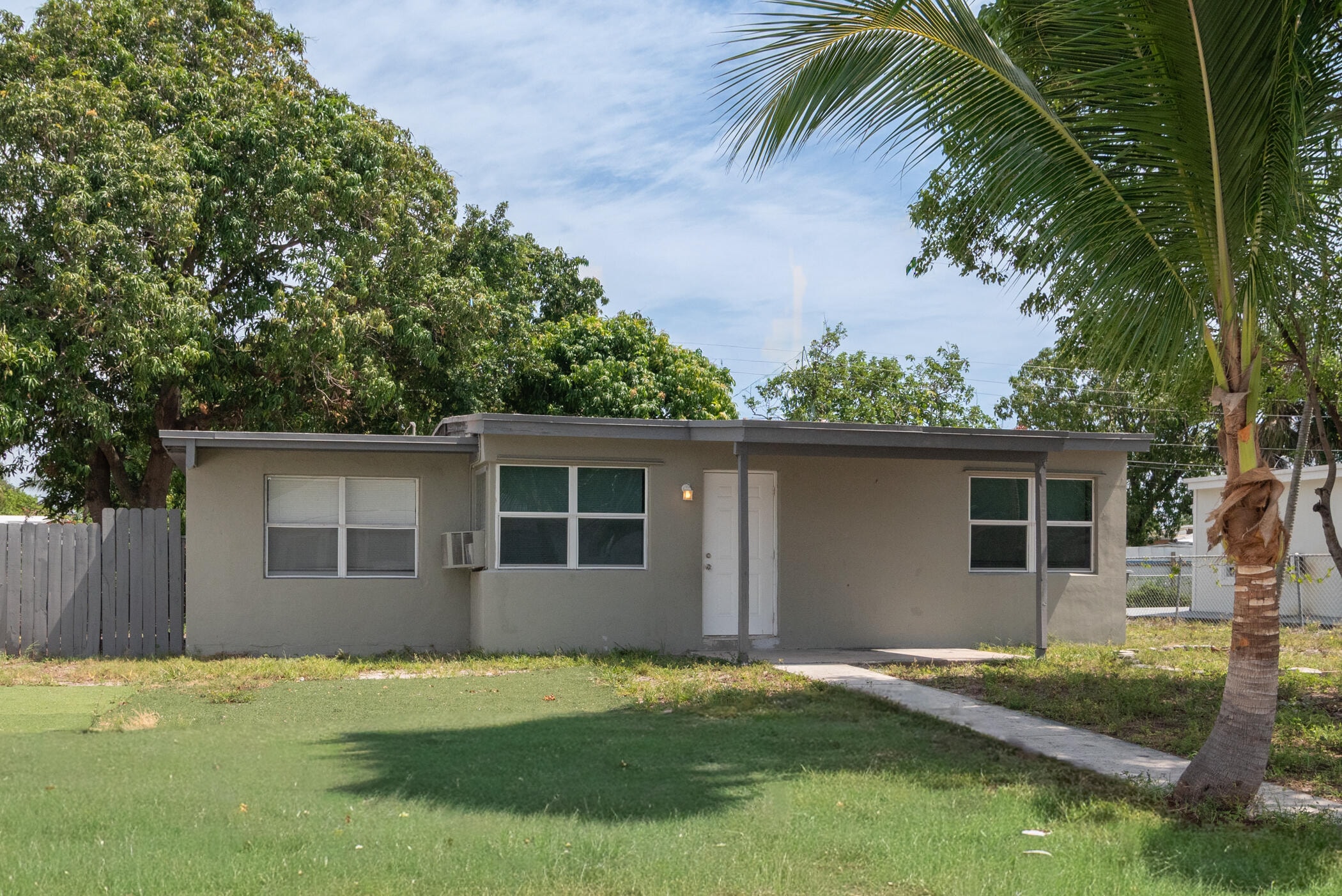 3BR – SingleFamilyResidence at 191 Tulip Tree Drive