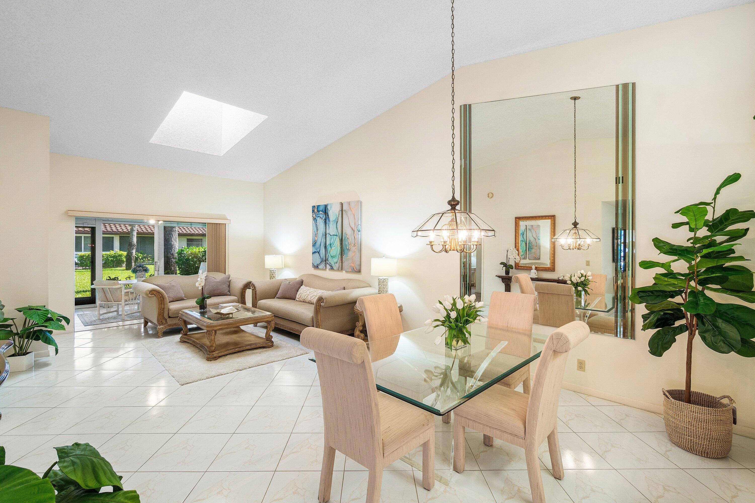 2BR – RES at 6123 Waldwick Circle