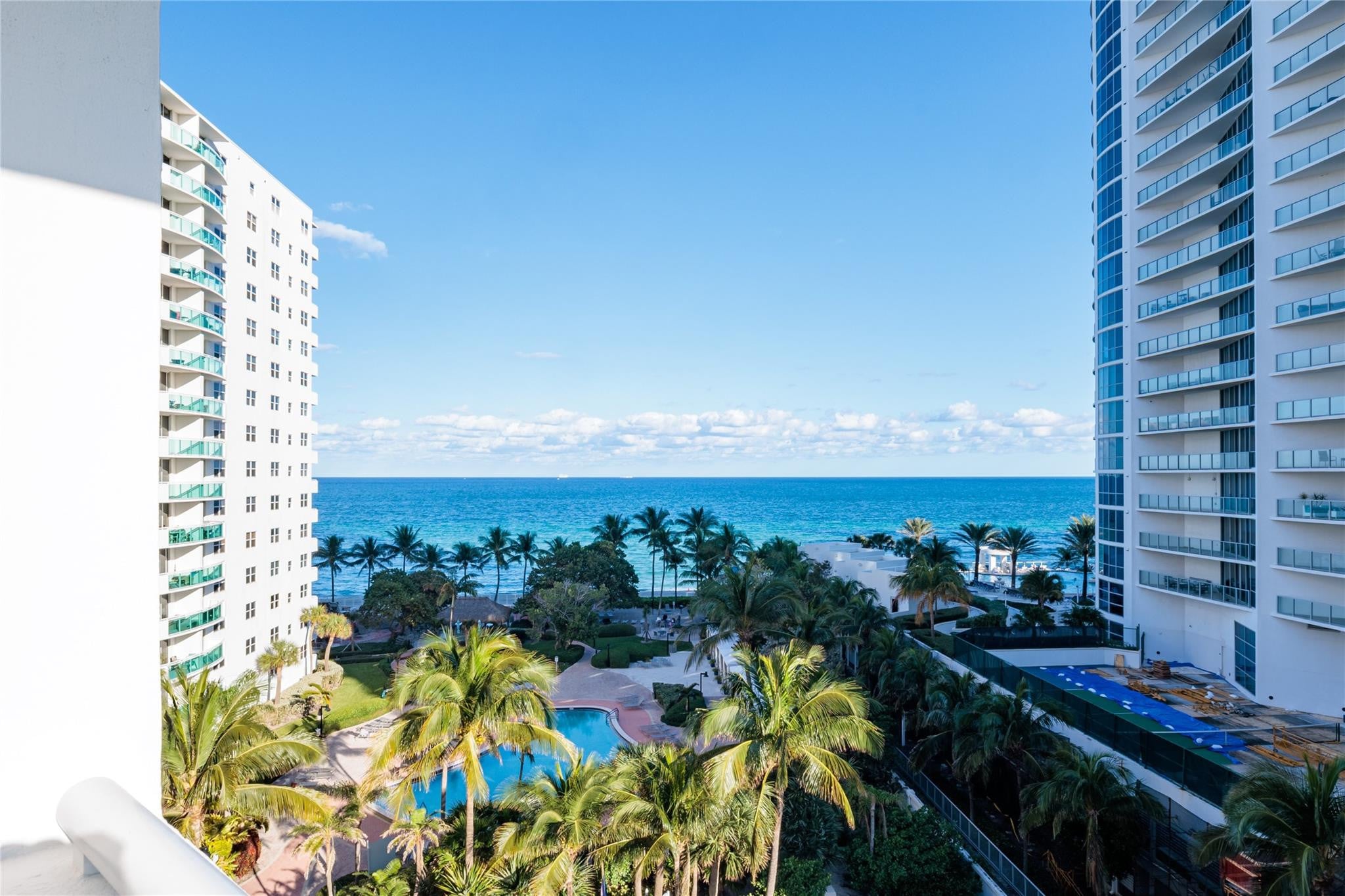 2BR – Condominium at 3001 S Ocean Drive #727