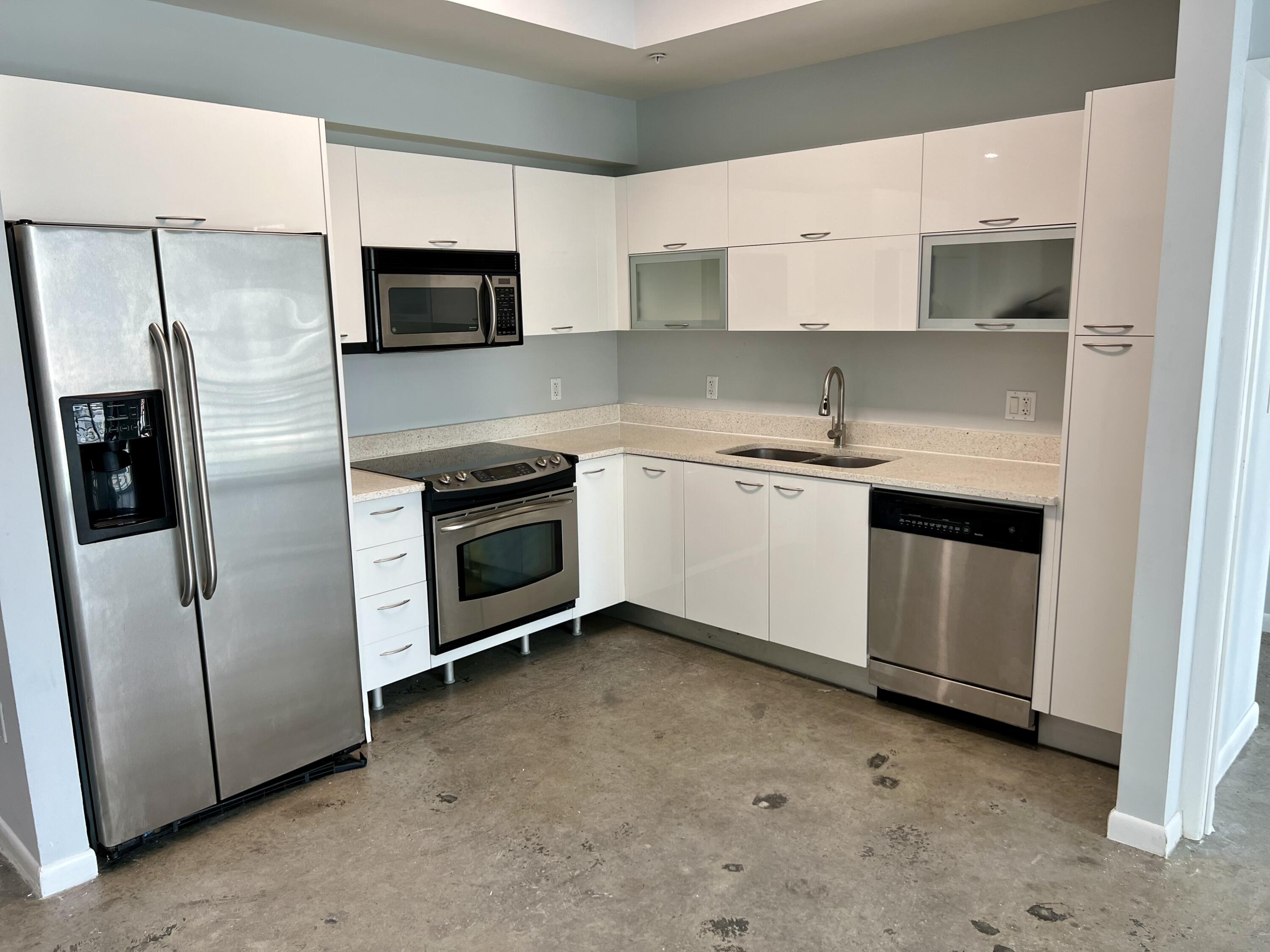 2BR – Condominium at 133 NE 2nd Avenue #1006