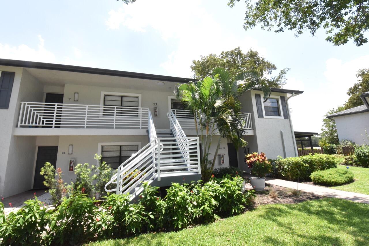 2BR – Condominium at 11 Southport Lane #H