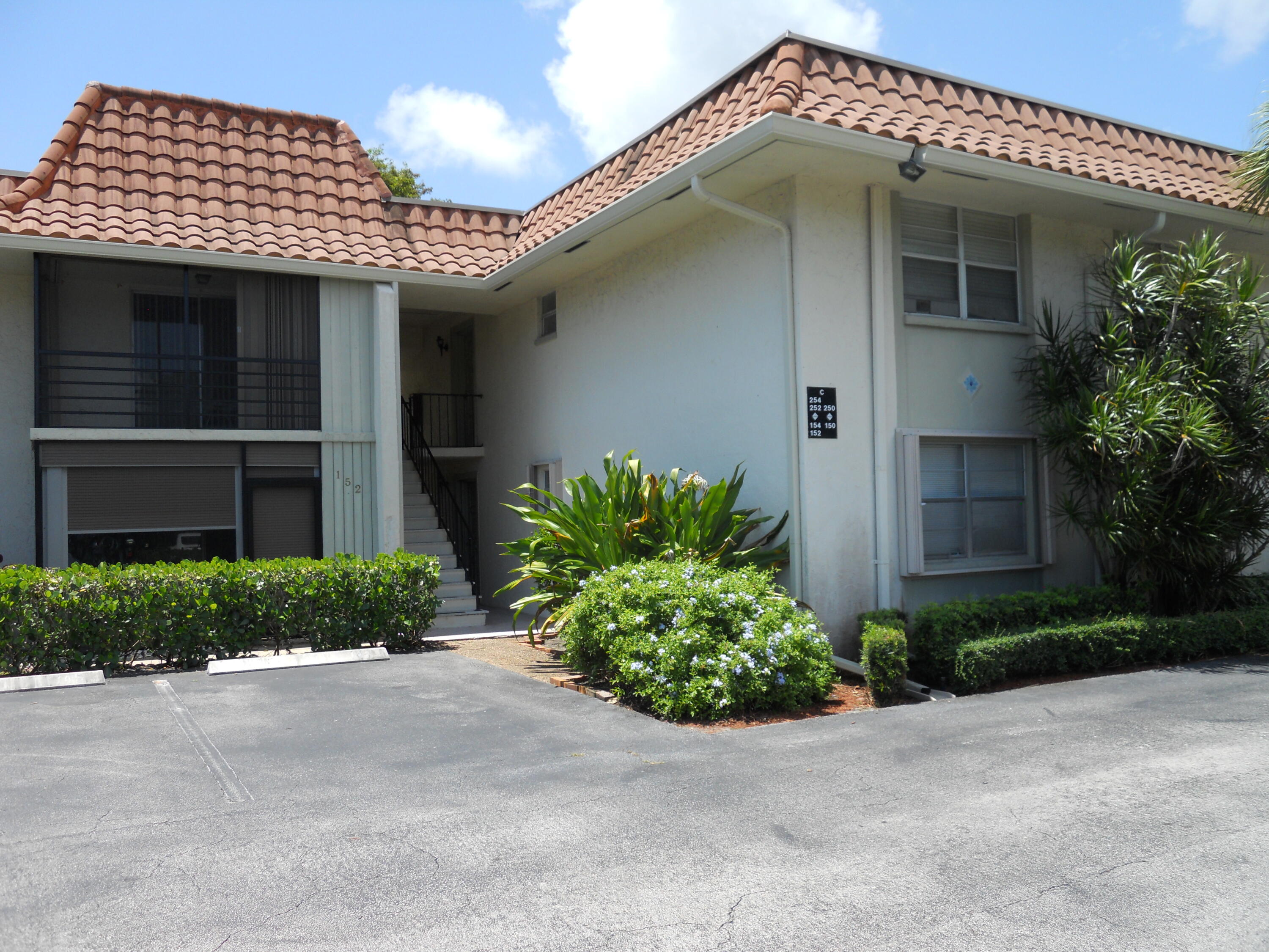 1BR – Condominium at 1150 NW 13th Street #252