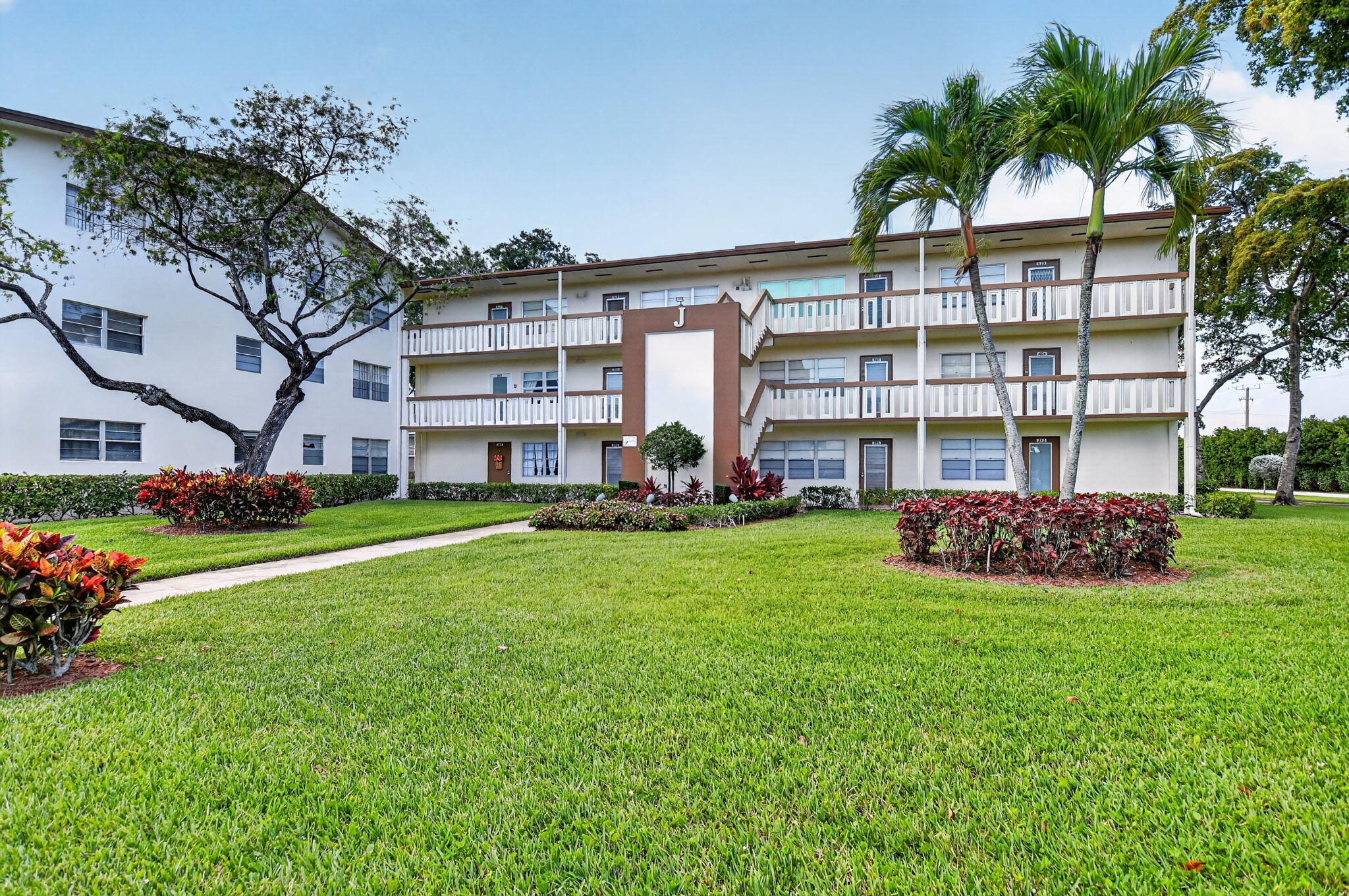 1BR – Condominium at 415 Mansfield #J