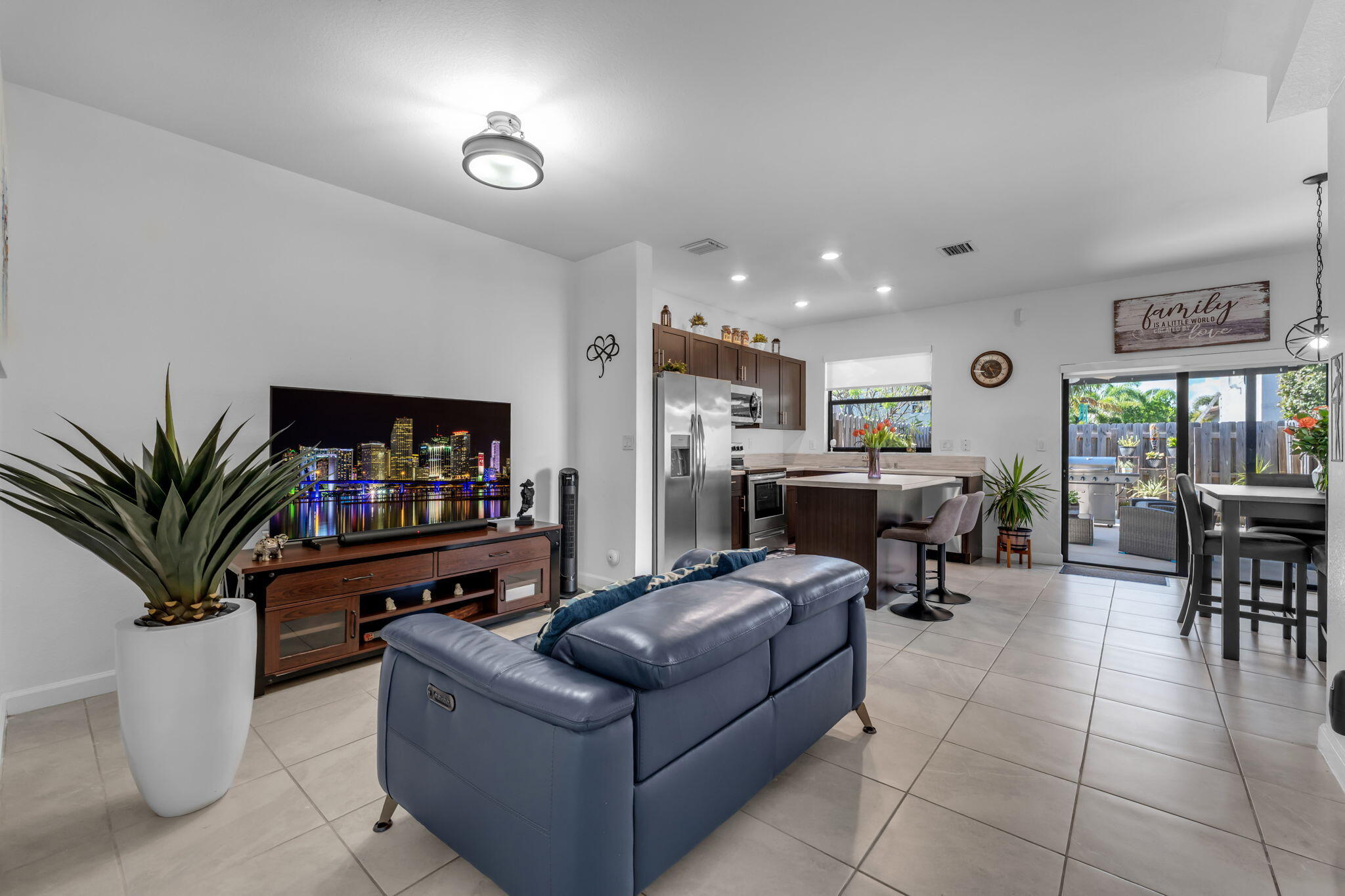 3BR – Townhouse at 11821 SW 245th Terrace