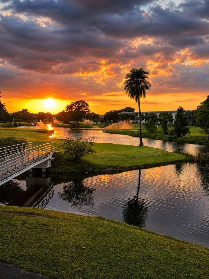 2BR – Condominium at 2612 Nassau Bend #A1