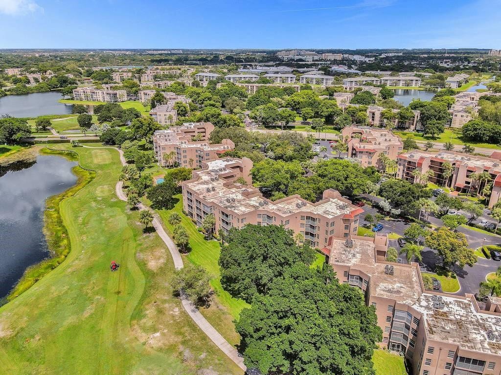 3BR – Condominium at 1831 Sabal Palm Drive #202