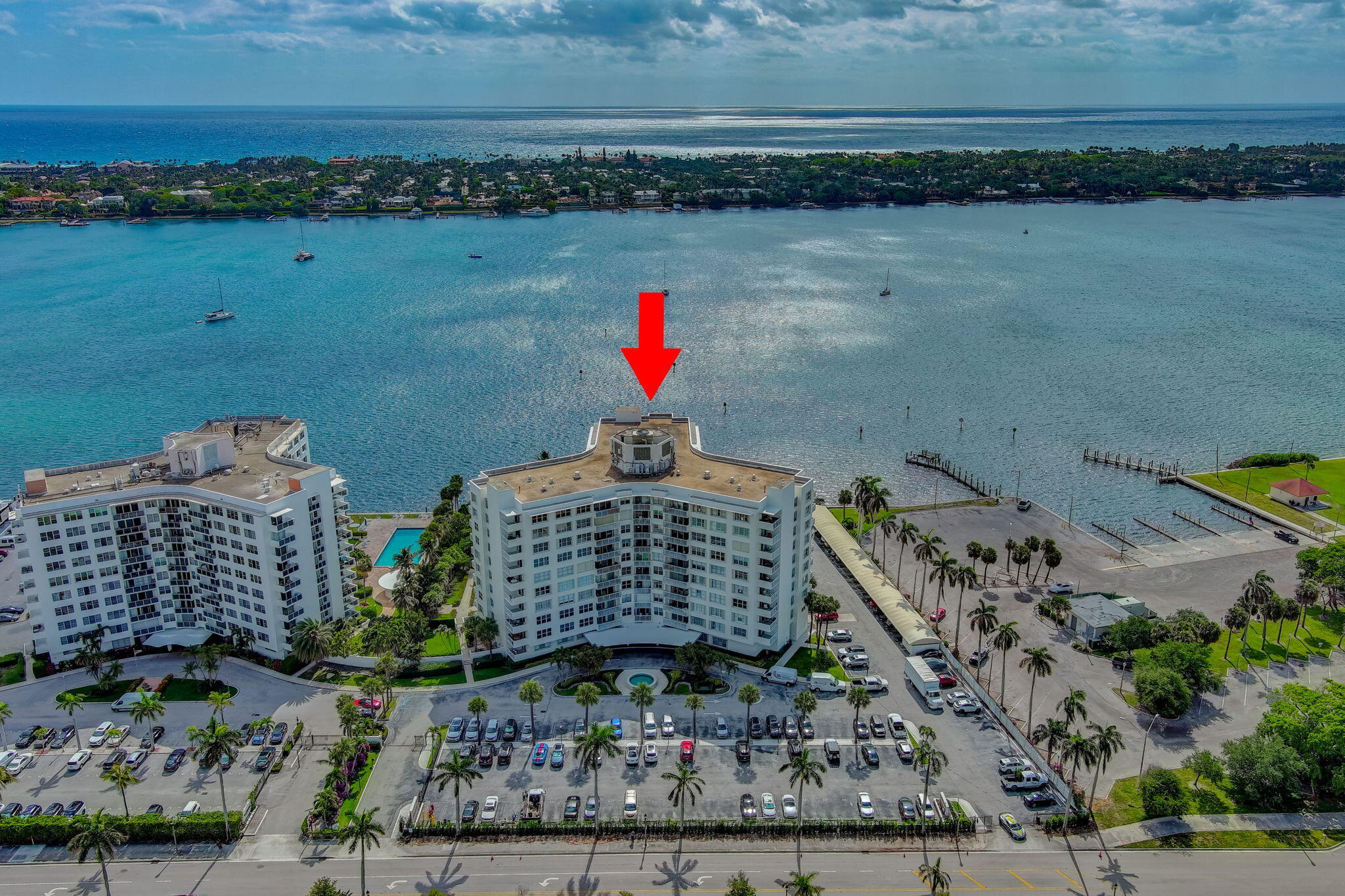 2BR – Condominium at 2600 N Flagler Drive #911