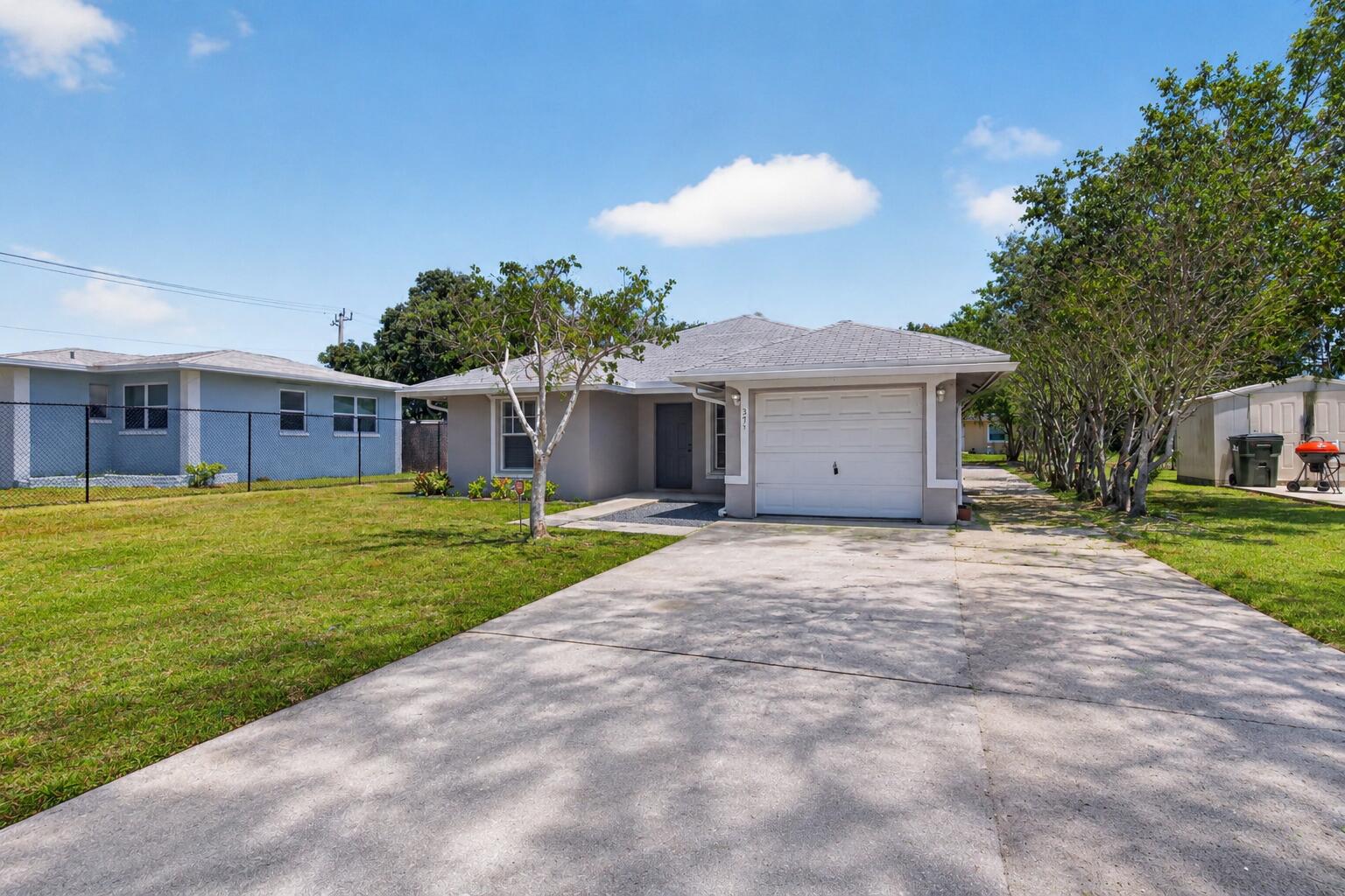 3BR – SingleFamilyResidence at 351 NW 8th Avenue
