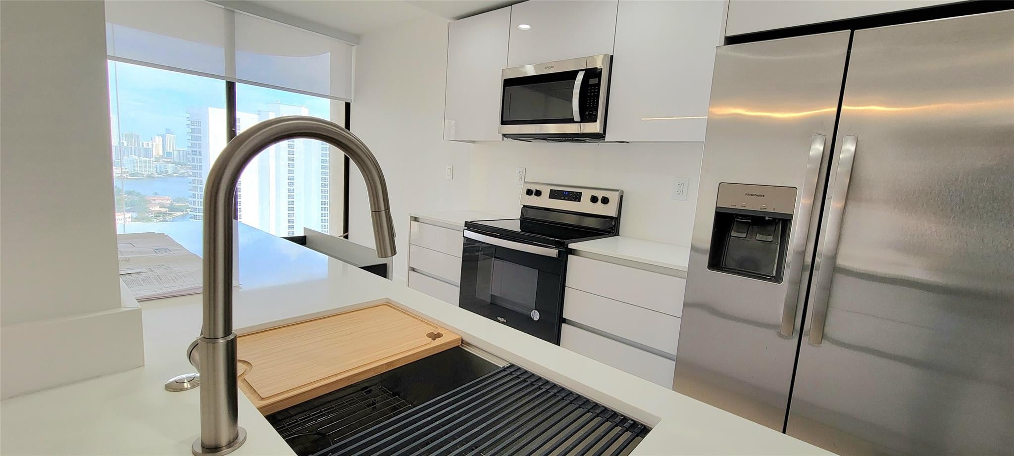 2BR – Condominium at 19355 Turnberry Way #23f