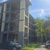 3BR – Condominium at 2801 Riverside Drive #401