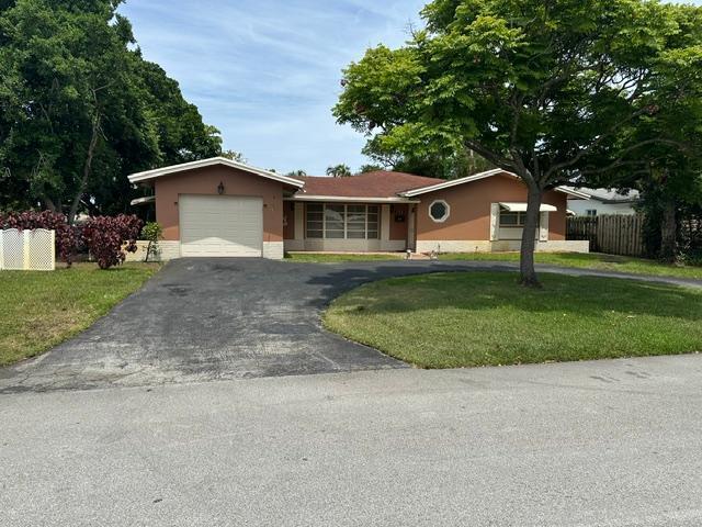 3BR – SingleFamilyResidence at 732 SE 11th Avenue