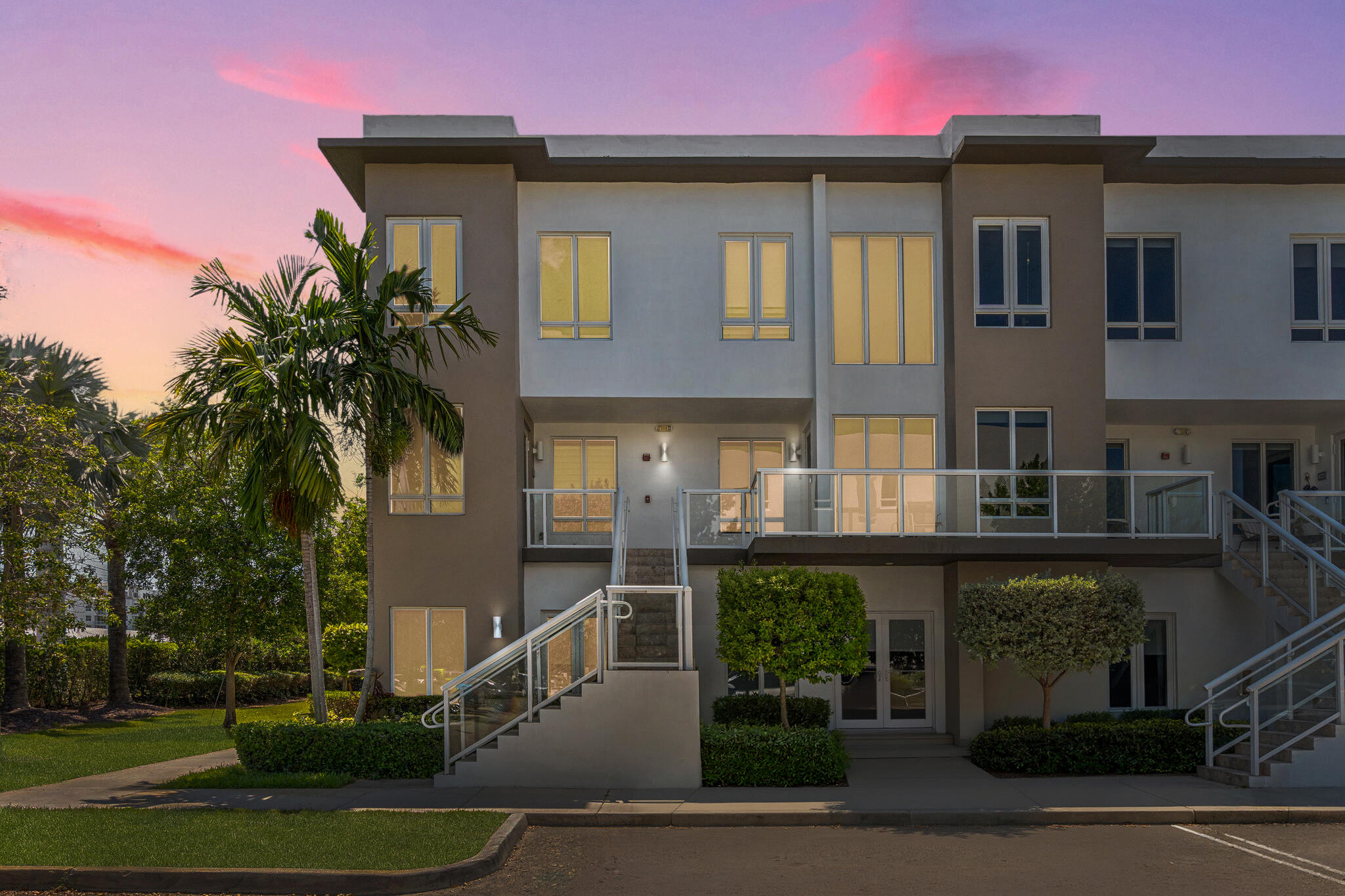 3BR – Townhouse at 6310 NW 103rd Place #201
