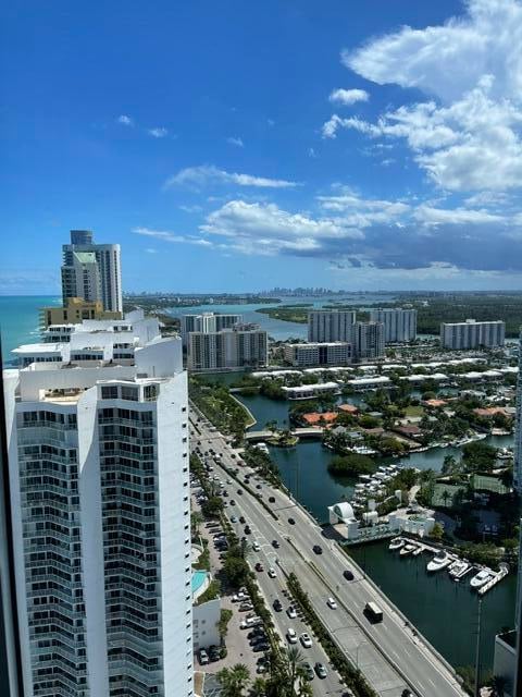 2BR – Condominium at 16699 Collins Avenue #3709