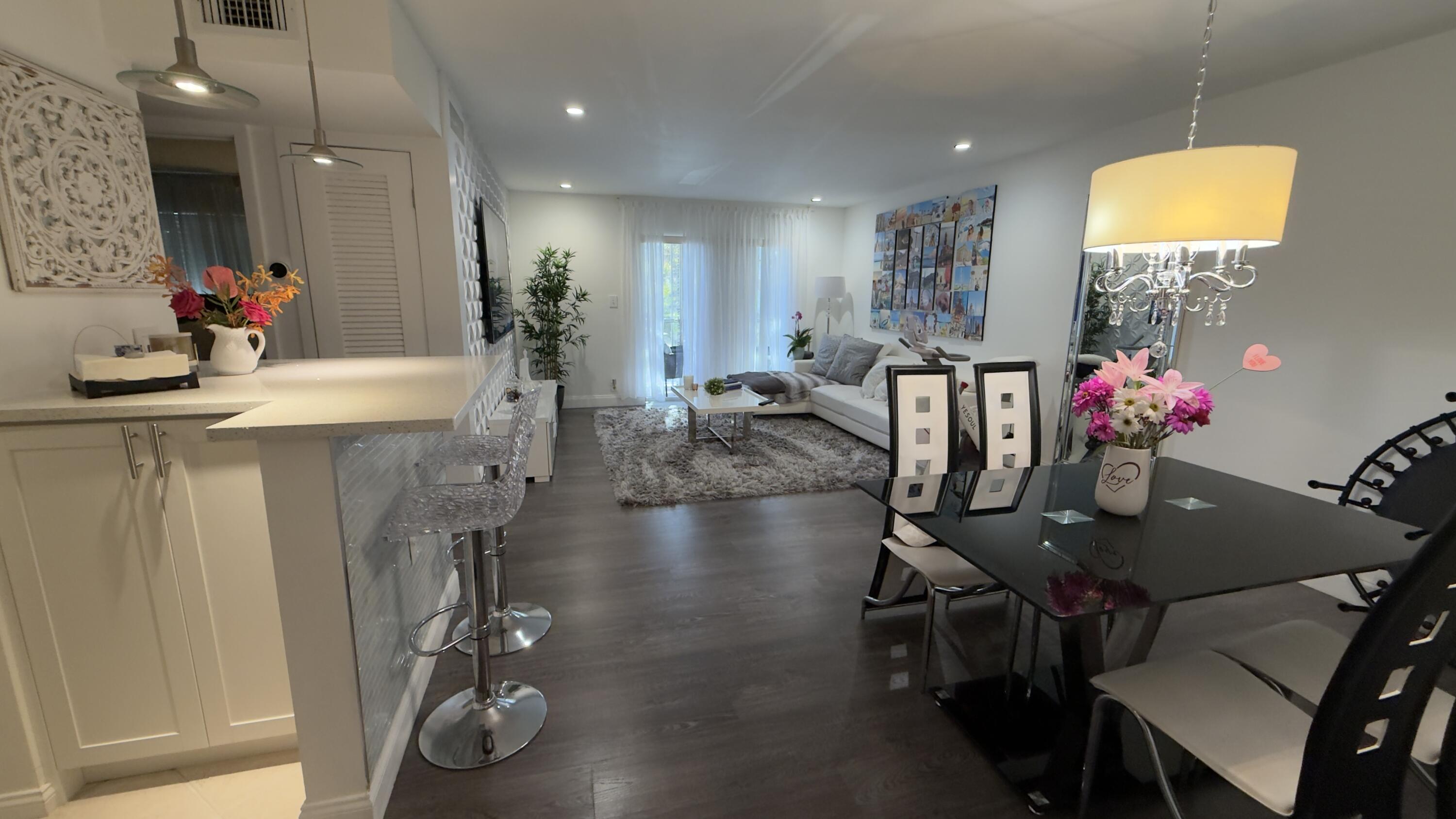 1BR – Condominium at 702 SE 2nd Avenue SE #405