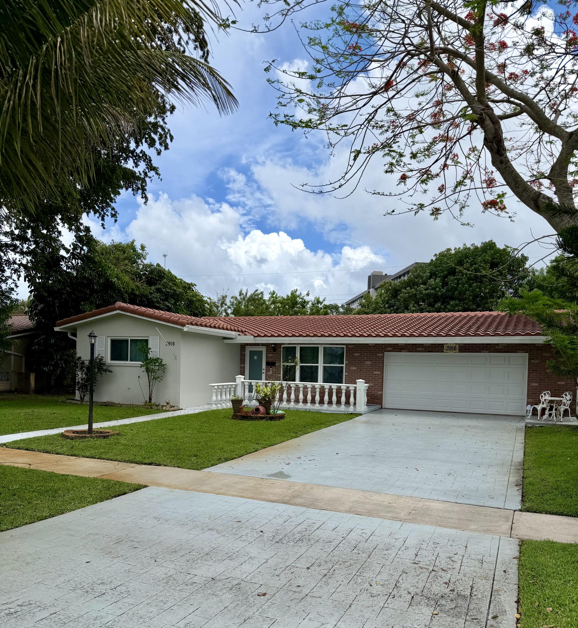 4BR – SingleFamilyResidence at 3916 Adams Street