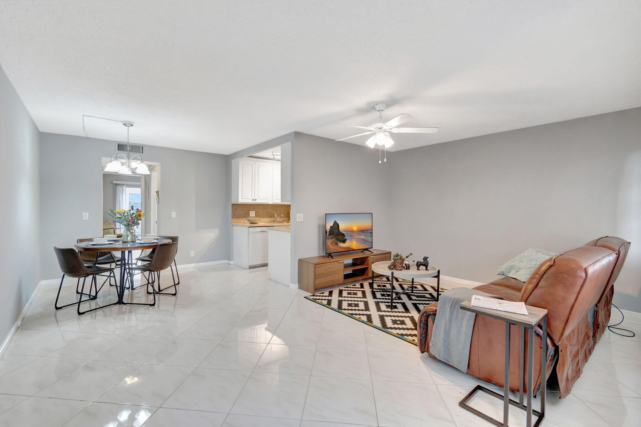 1BR – Condominium at 3031 Cornwall B