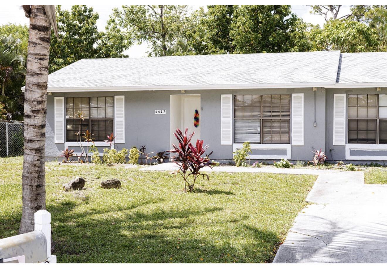 3BR – SingleFamilyResidence at 5437 Greenwood Drive