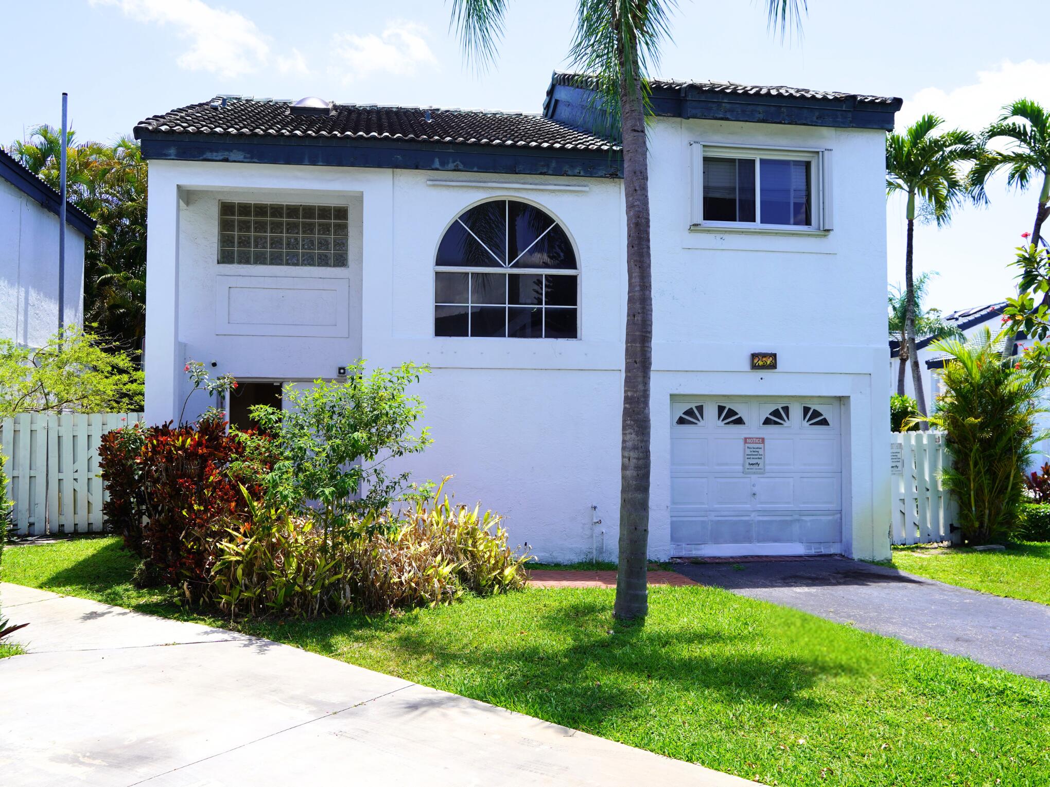 3BR – SingleFamilyResidence at 253 NE 211th Terrace