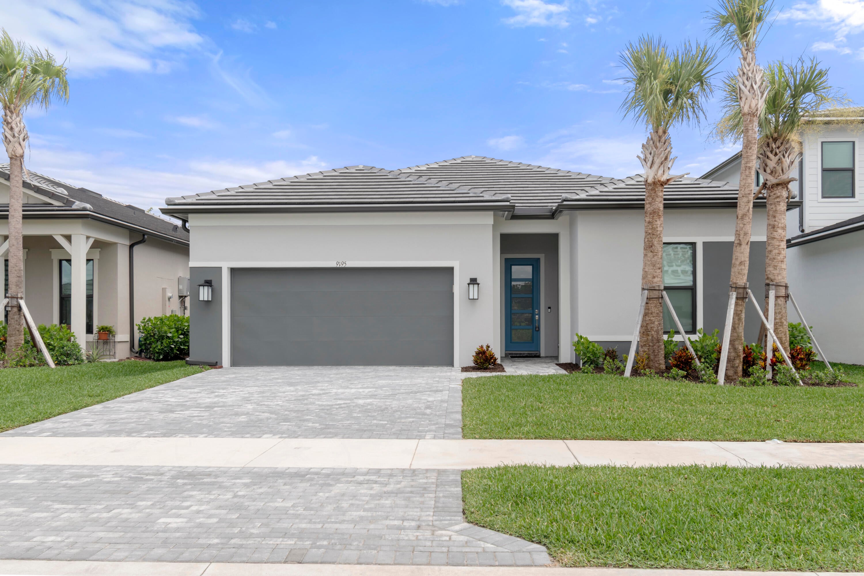 3BR – SingleFamilyResidence at 9195 Cape Honey Bee Lane #Prestige 19